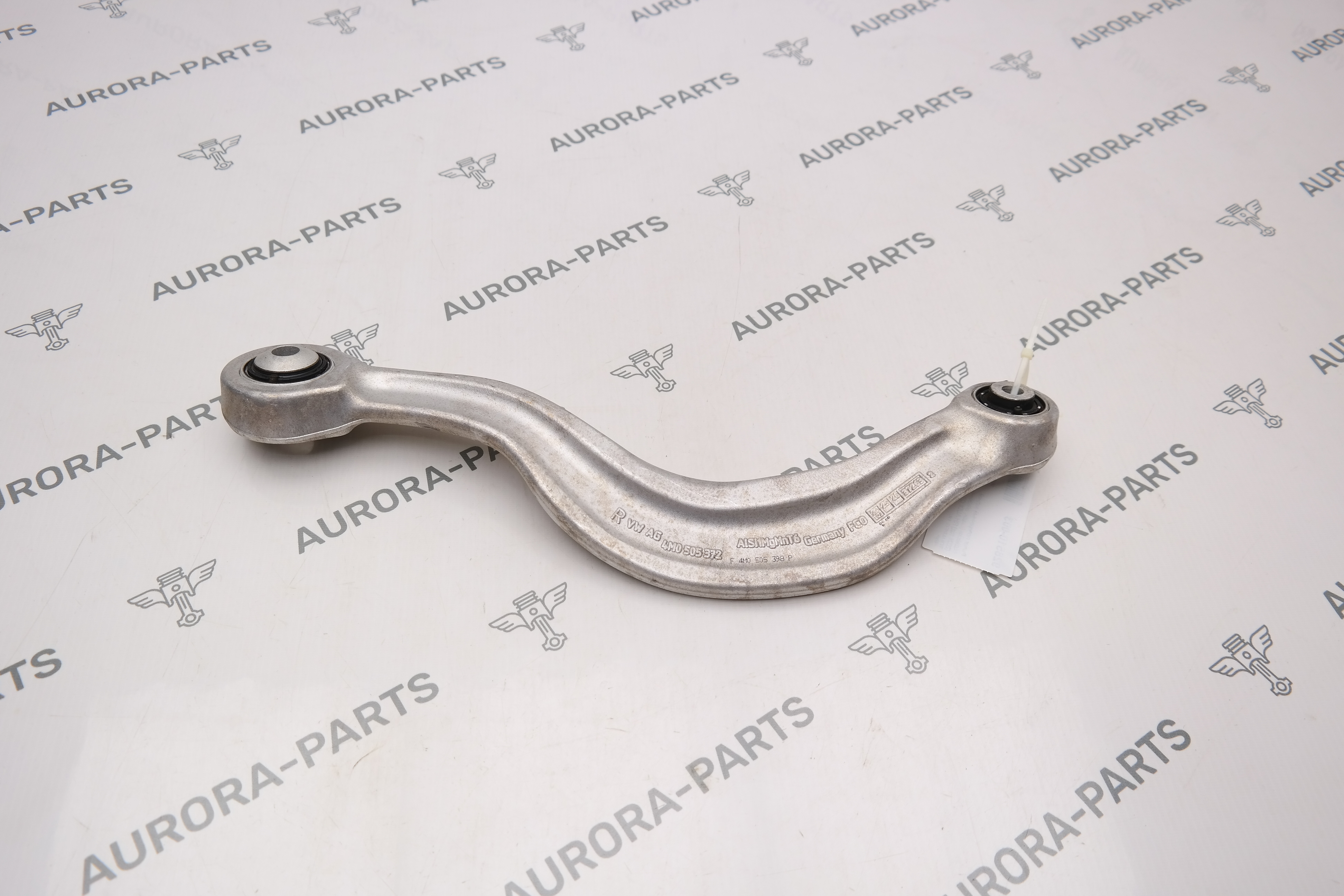 Рычаг поперечный задней подвески (сзади, алюминиевый) (2024 год) RH Audi Q7