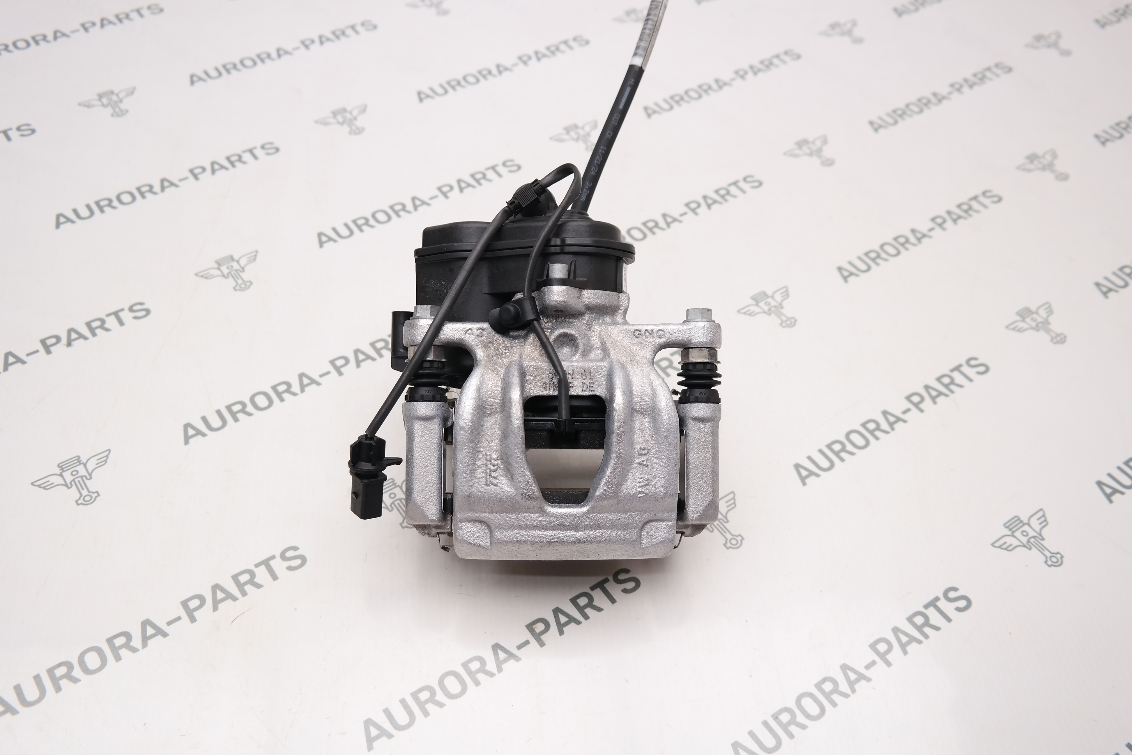 Суппорт тормозной задний в сборе RH (2024 год) VW Touareg