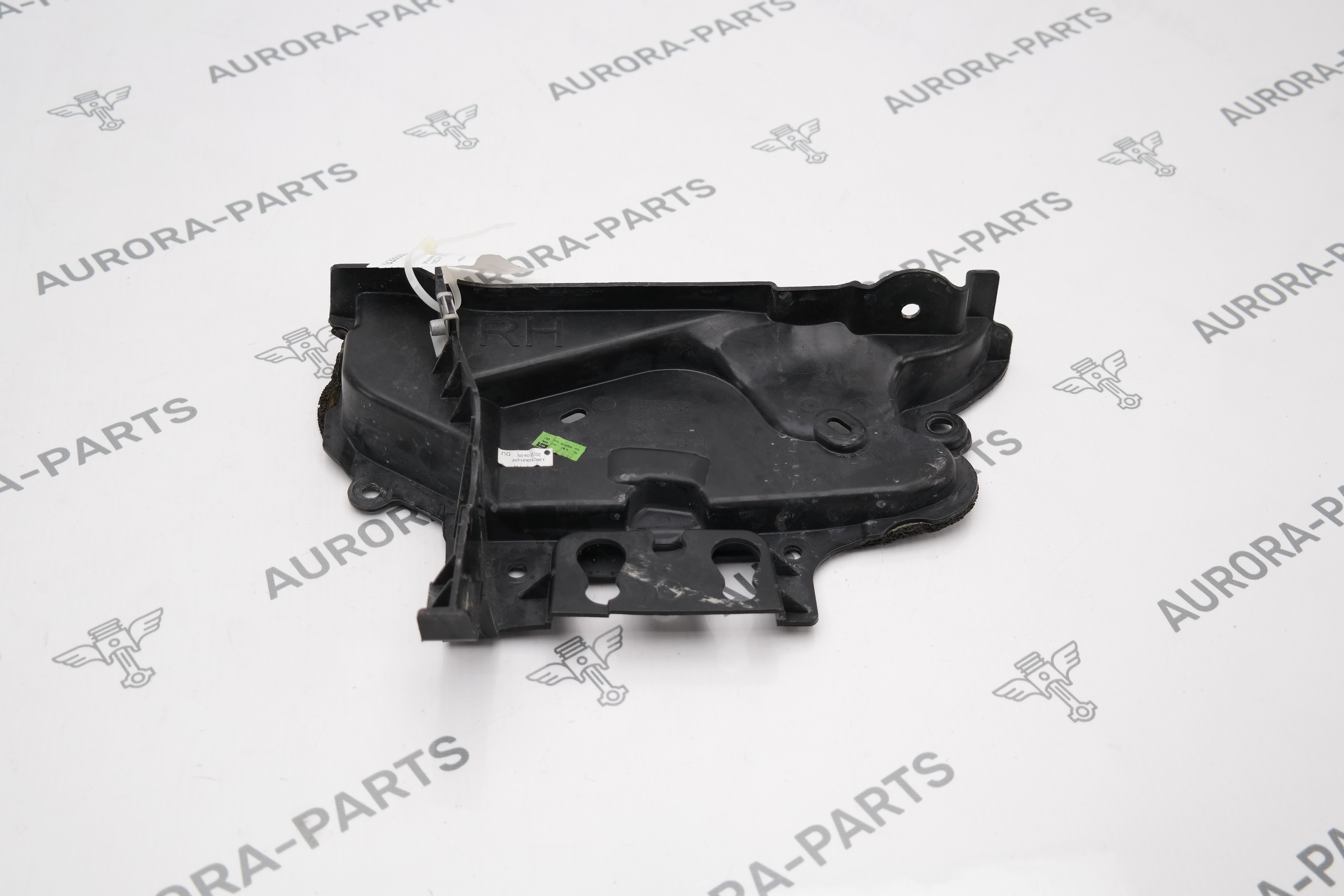 Изолятор моторного отсека RH Land Rover Defender