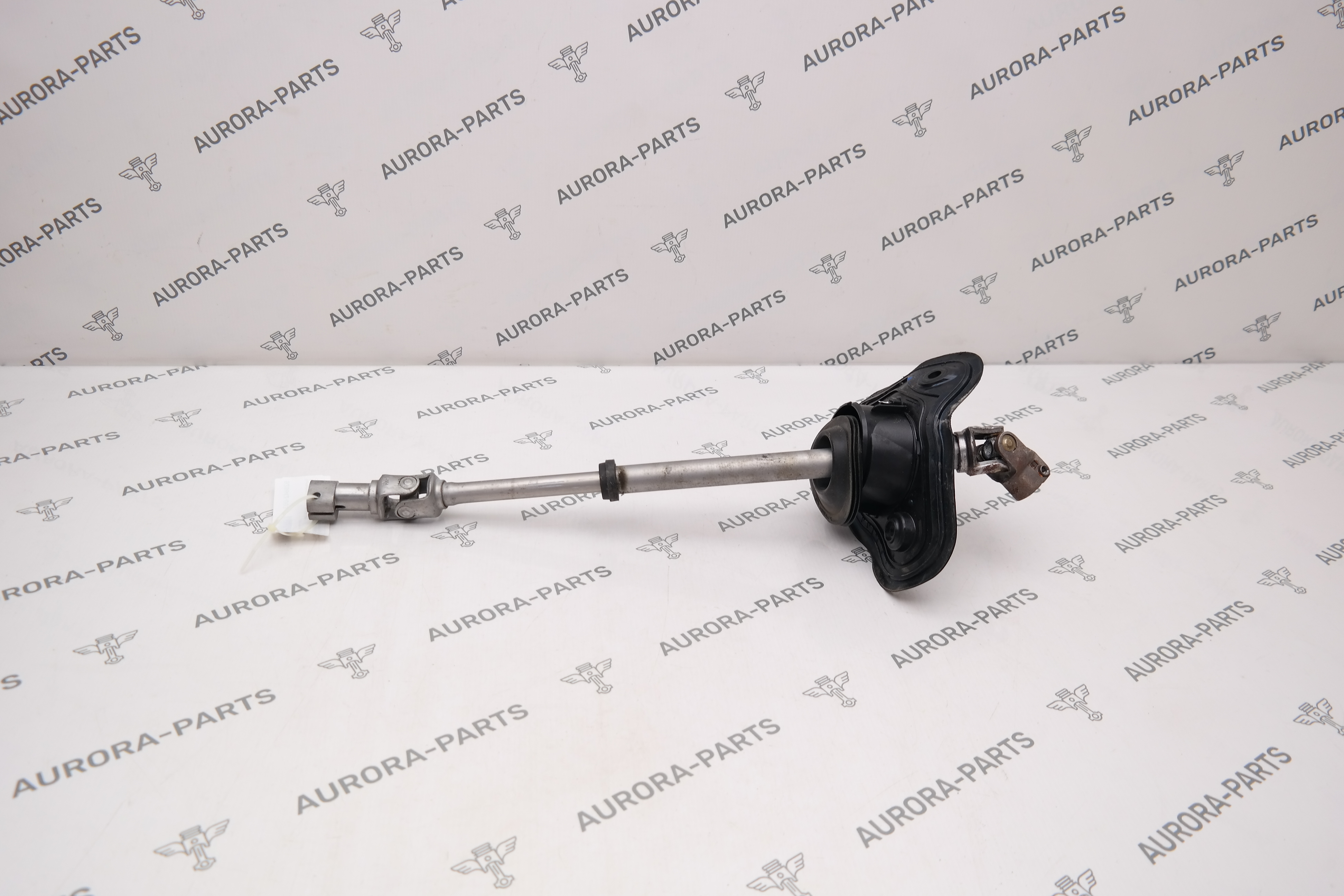 Вал рулевой колонки Audi Q8