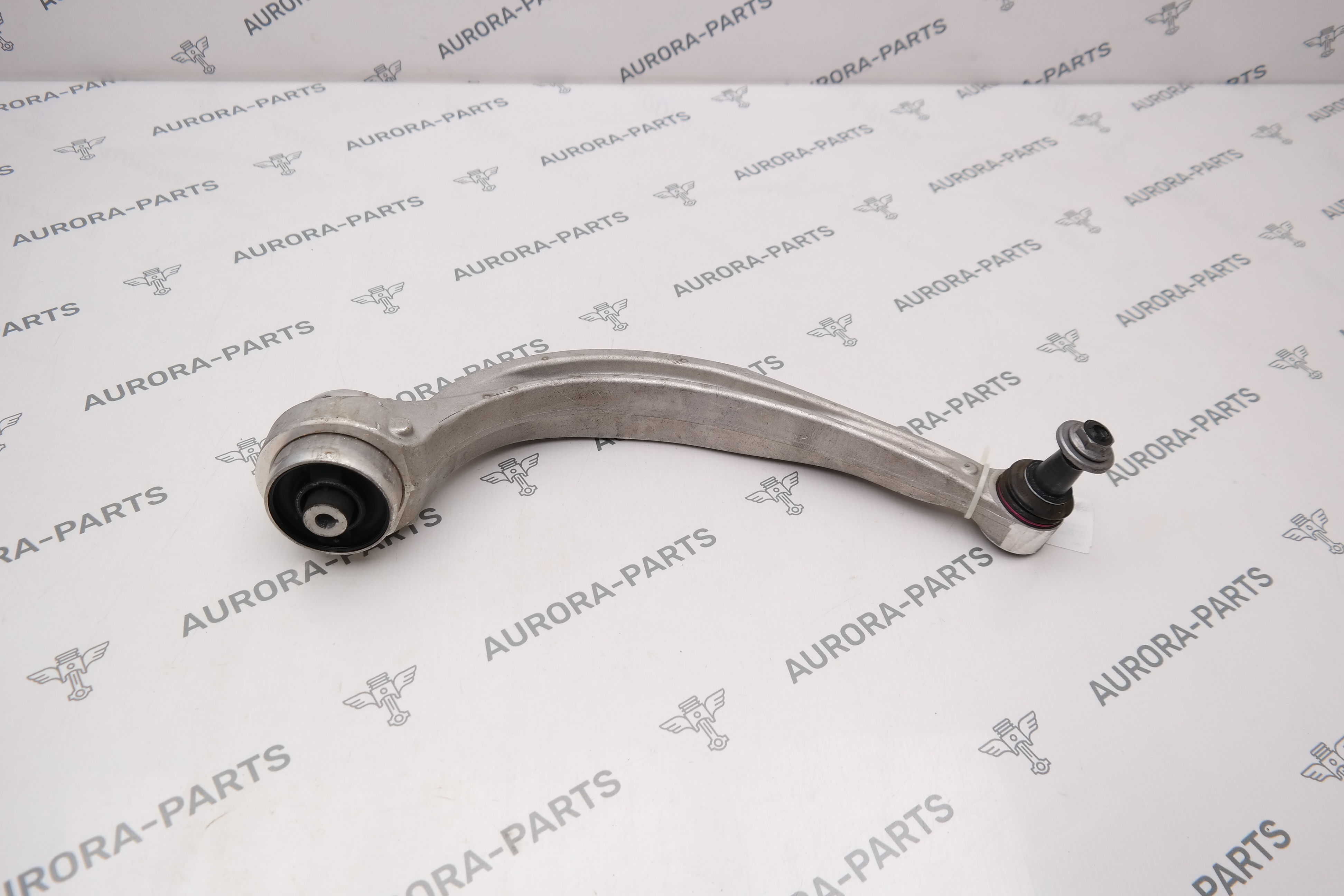 Рычаг передней подвески нижний LH (2024 год) Audi Q7