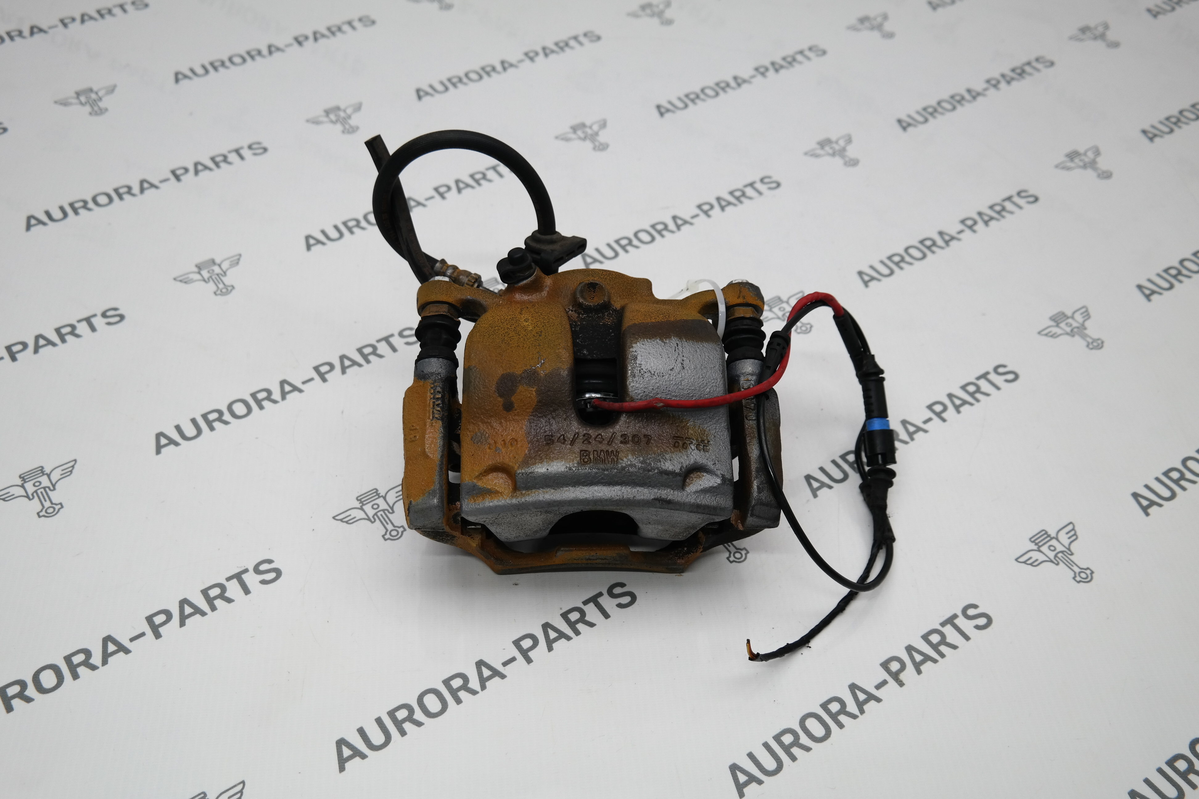 Суппорт тормозной передний LH BMW 3-Series