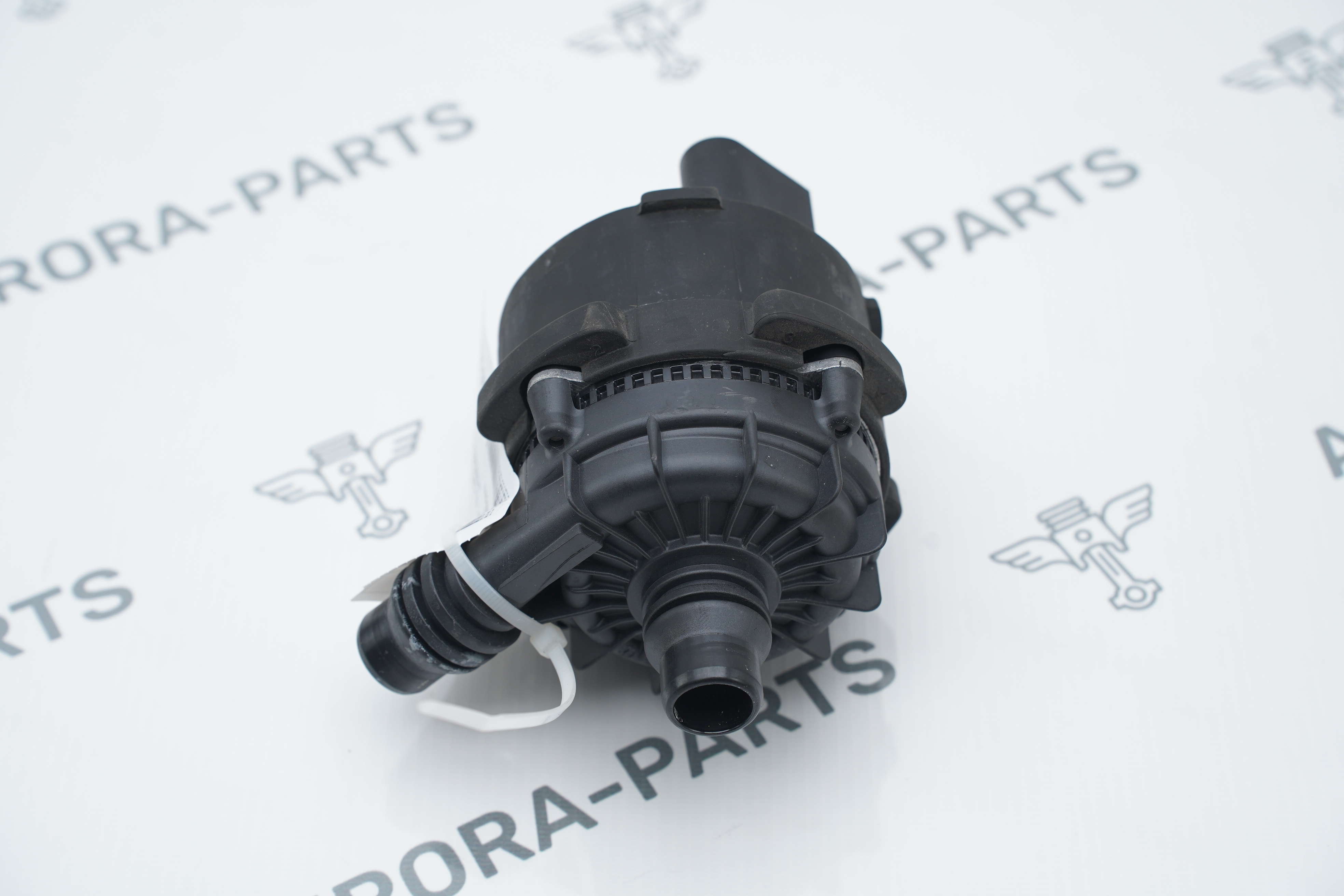 Насос системы охлаждения дополнительный BMW X7