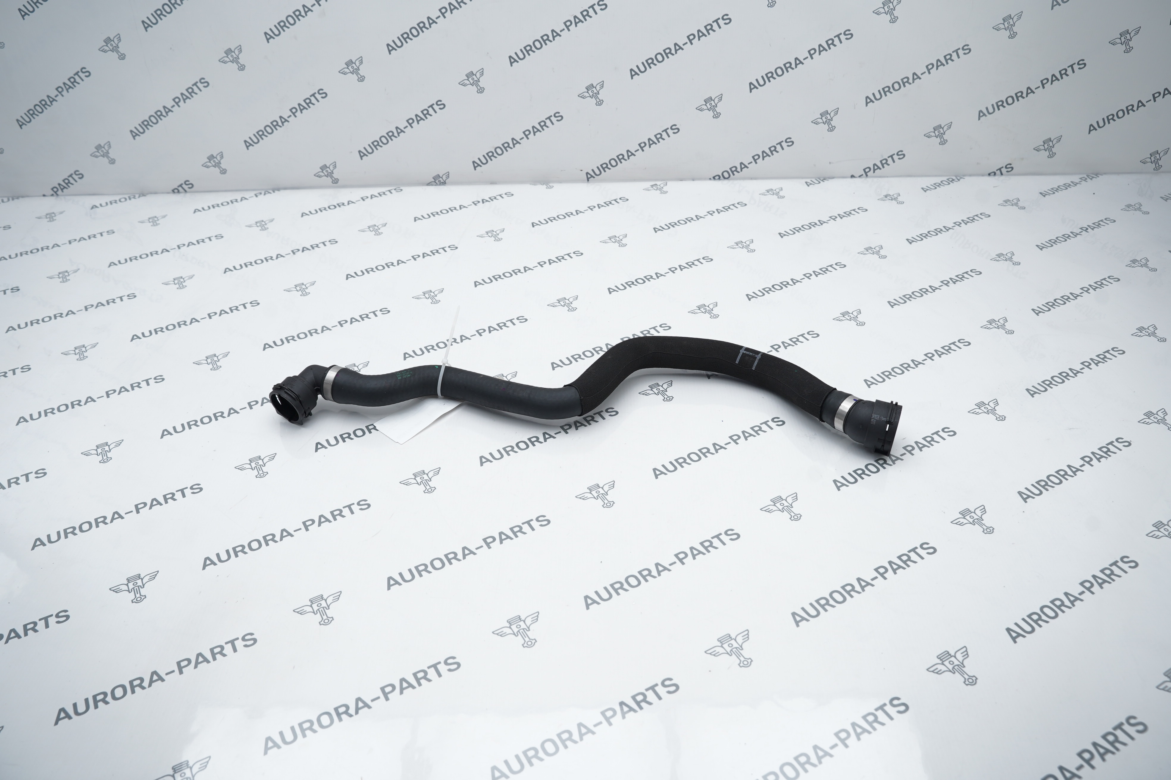 Патрубок системы охлаждения BMW X7