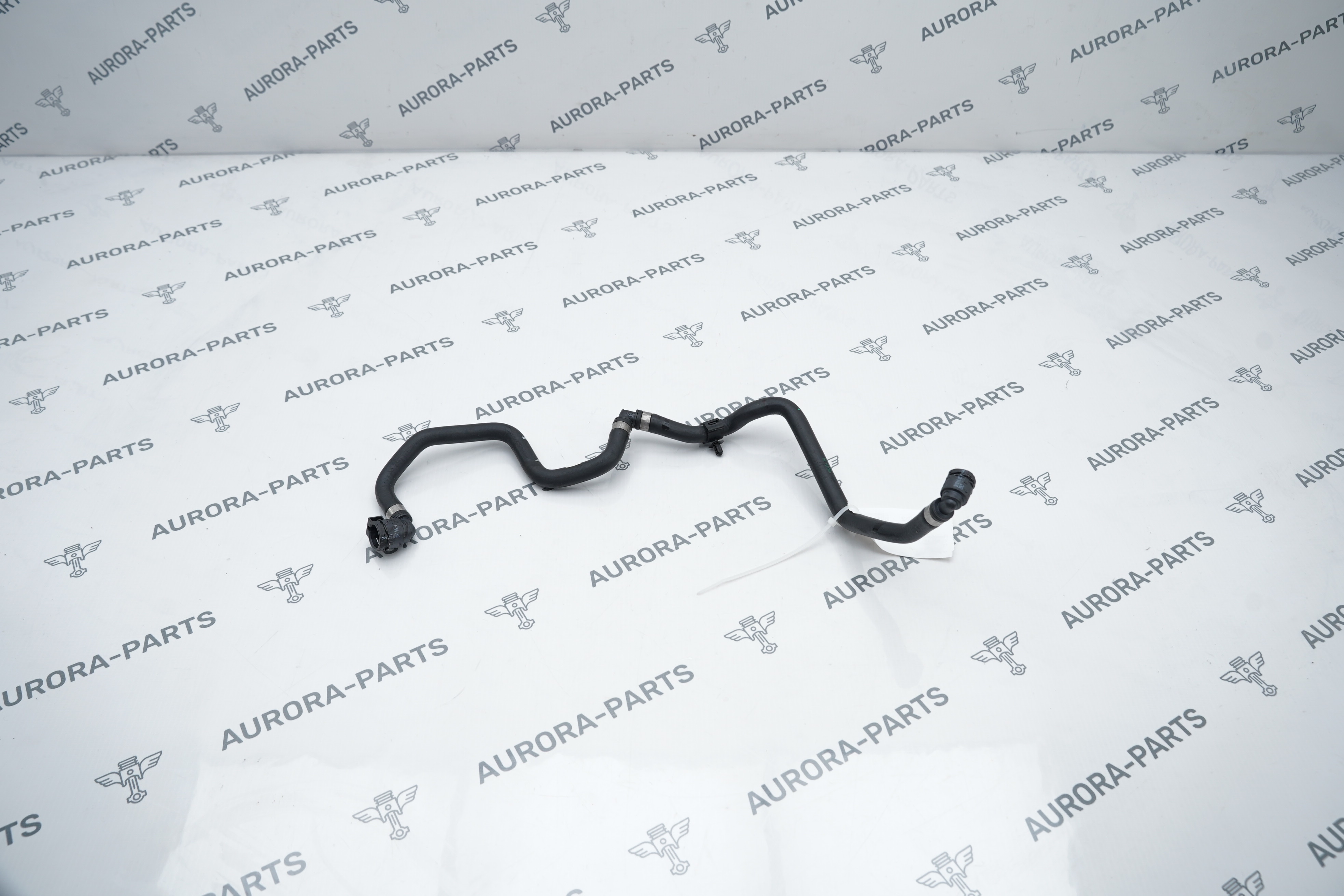 Патрубок системы охлаждения BMW X7