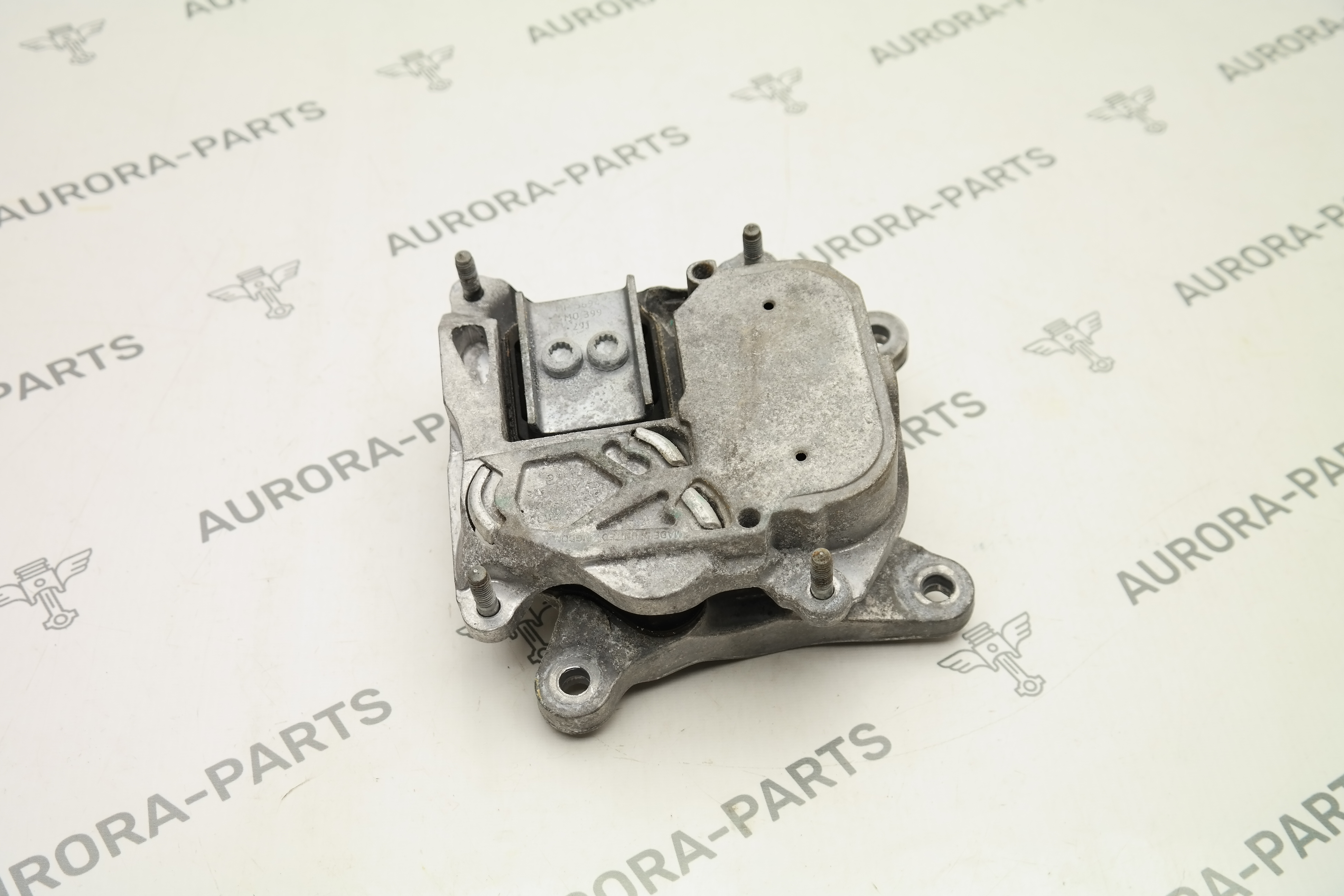 Опора АКПП VW Touareg