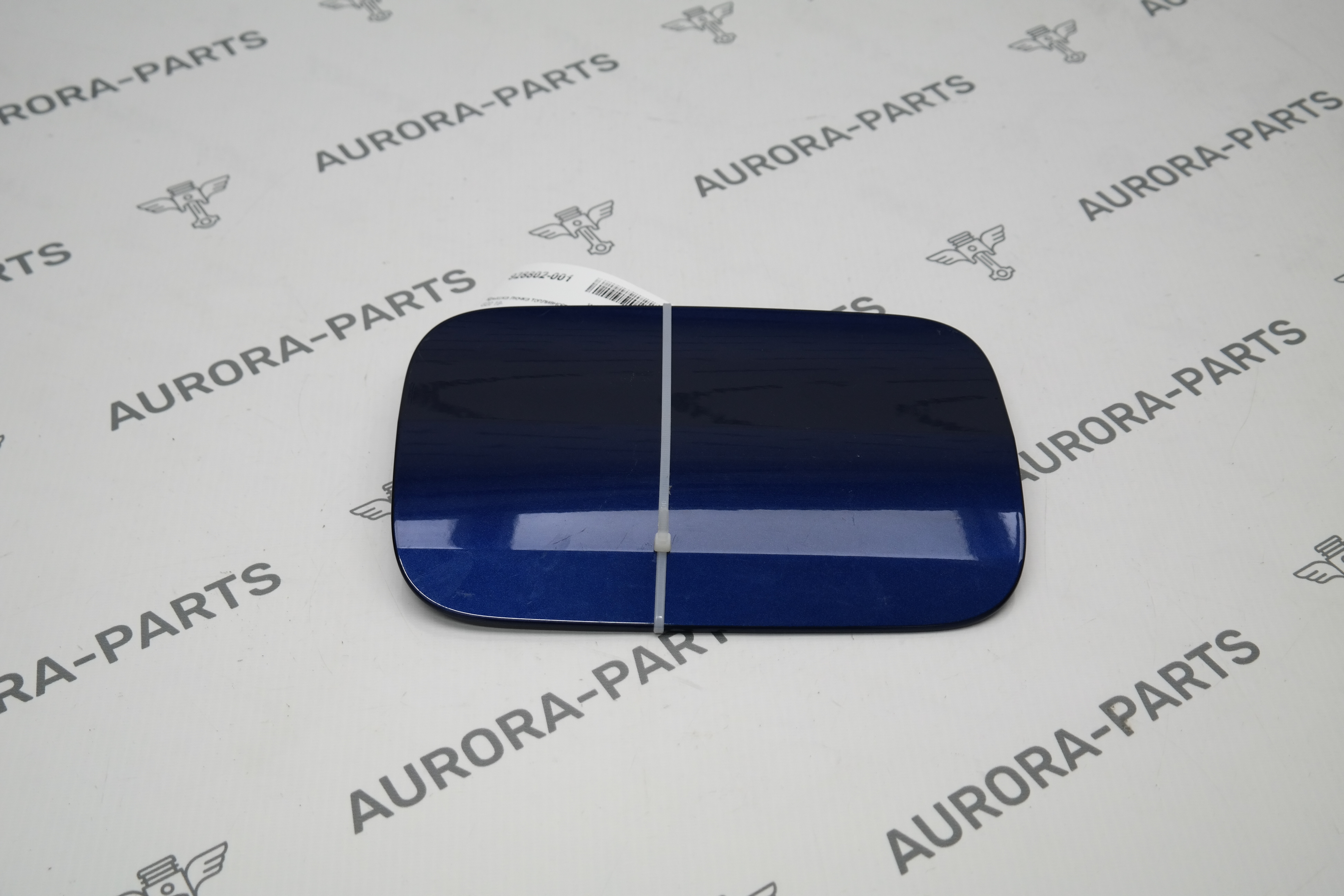 Крышка лючка топливного бака BMW 3-Series