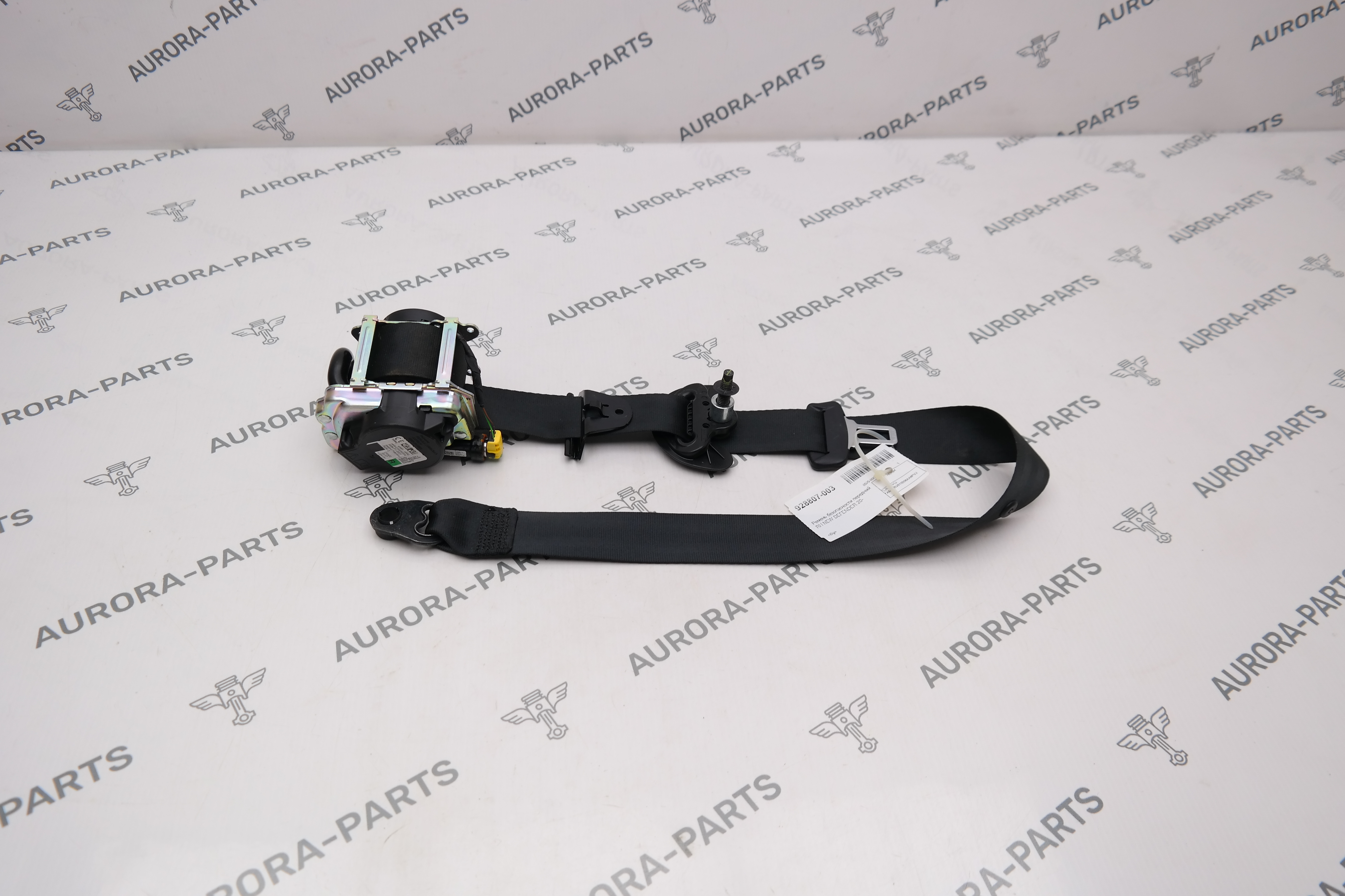 Ремень безопасности передний RН Land Rover Defender