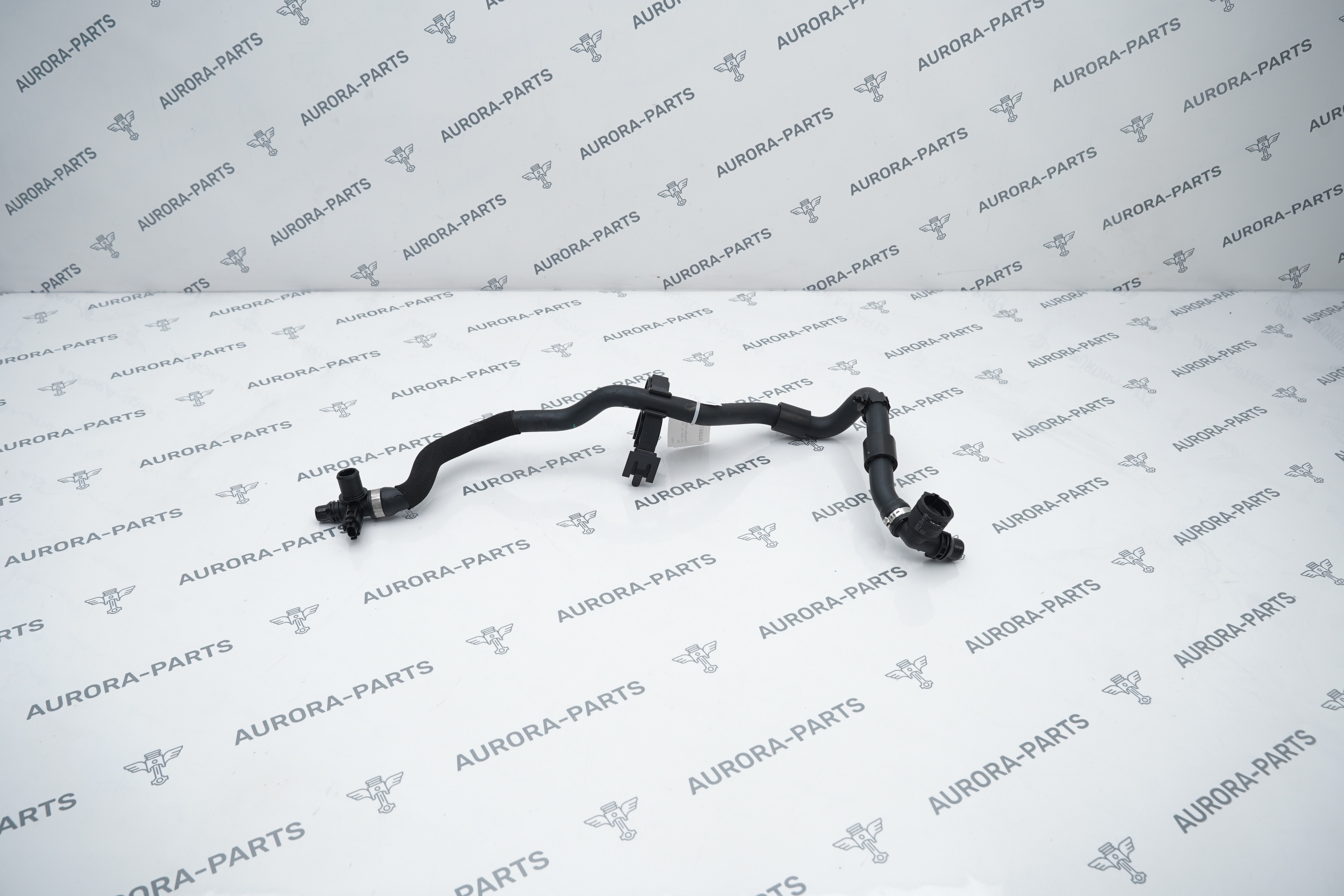 Патрубок системы охлаждения BMW X7