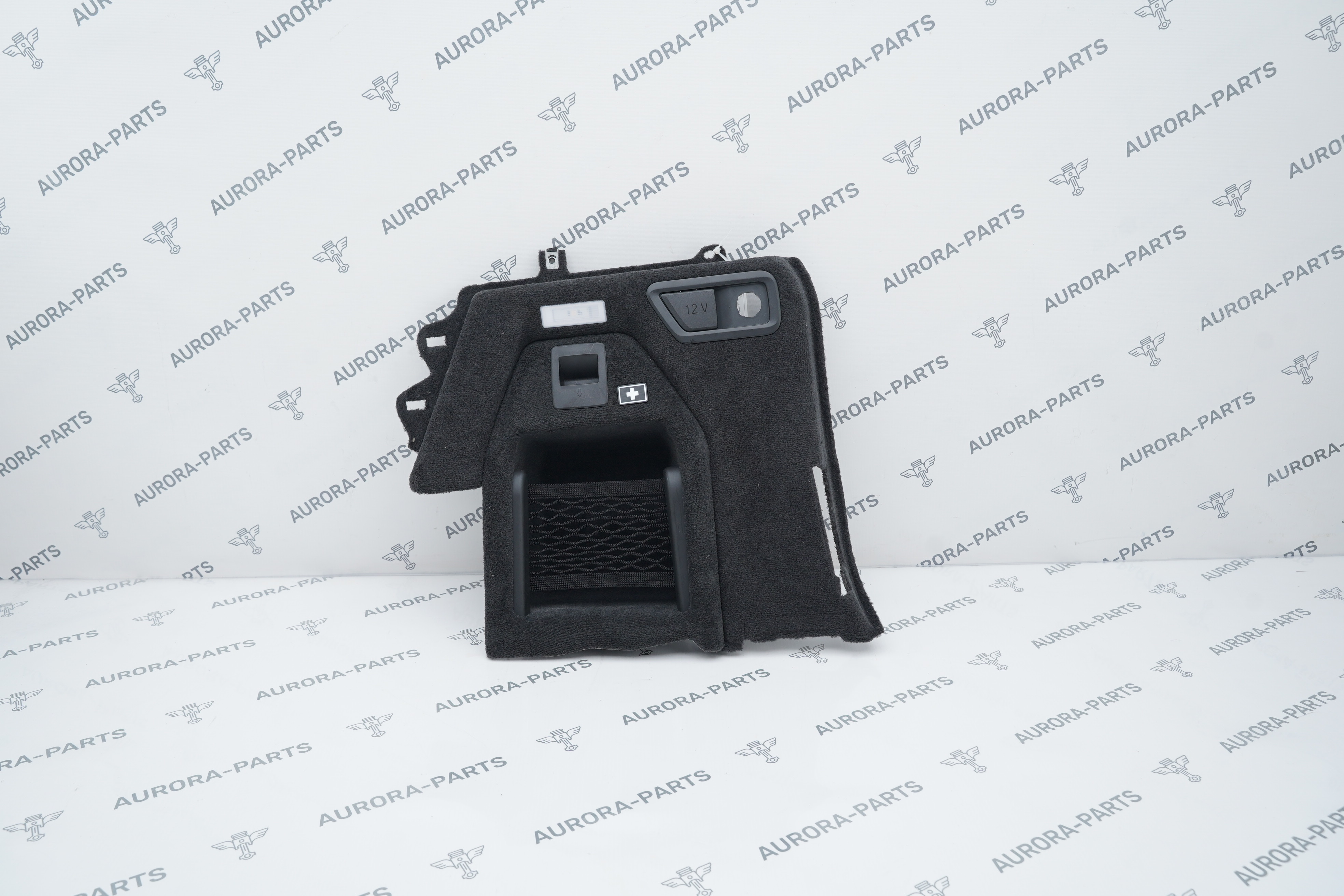 Обшивка багажника (anthrazit) RH BMW X7