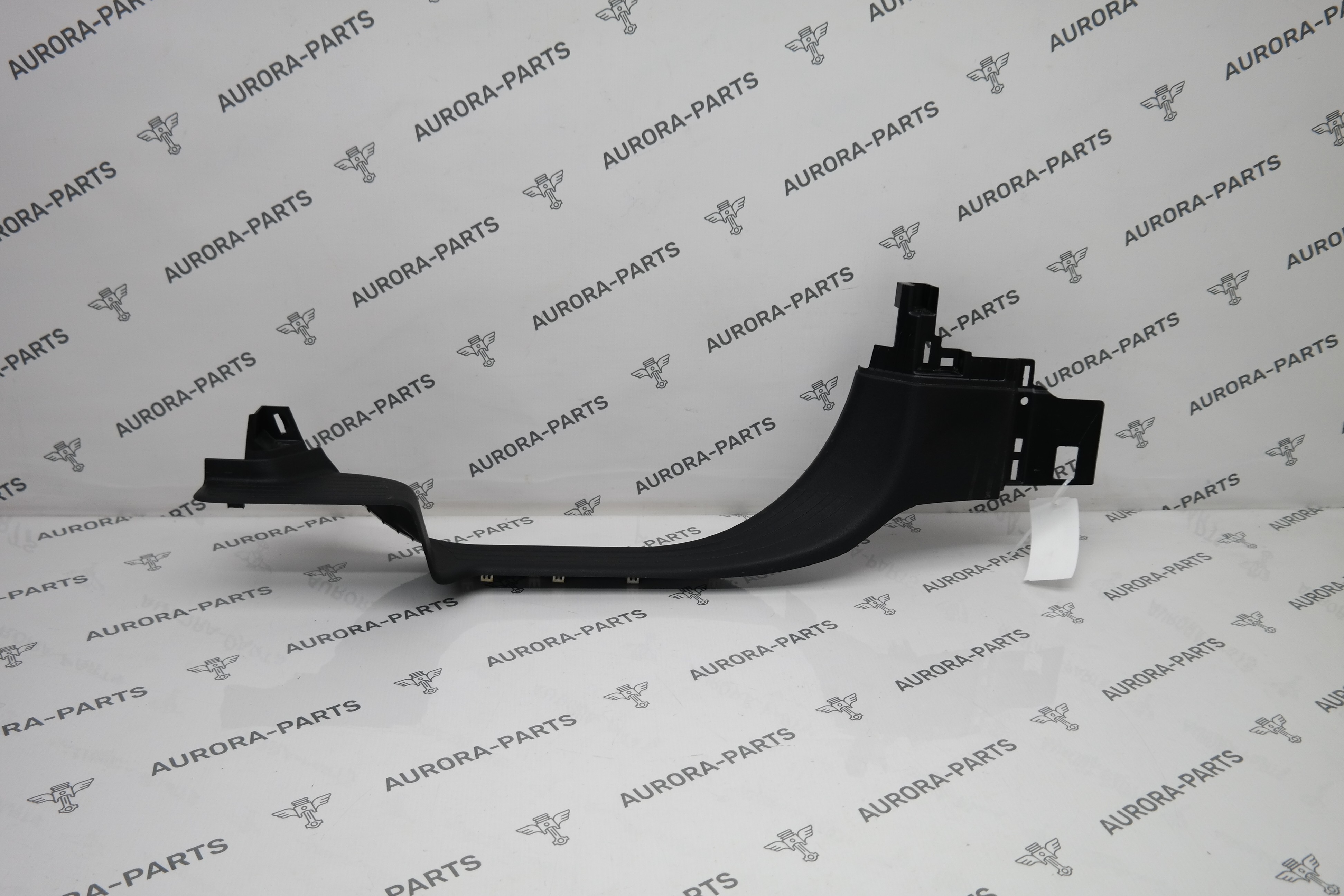 Обшивка порога (зад, LН) Land Rover Defender