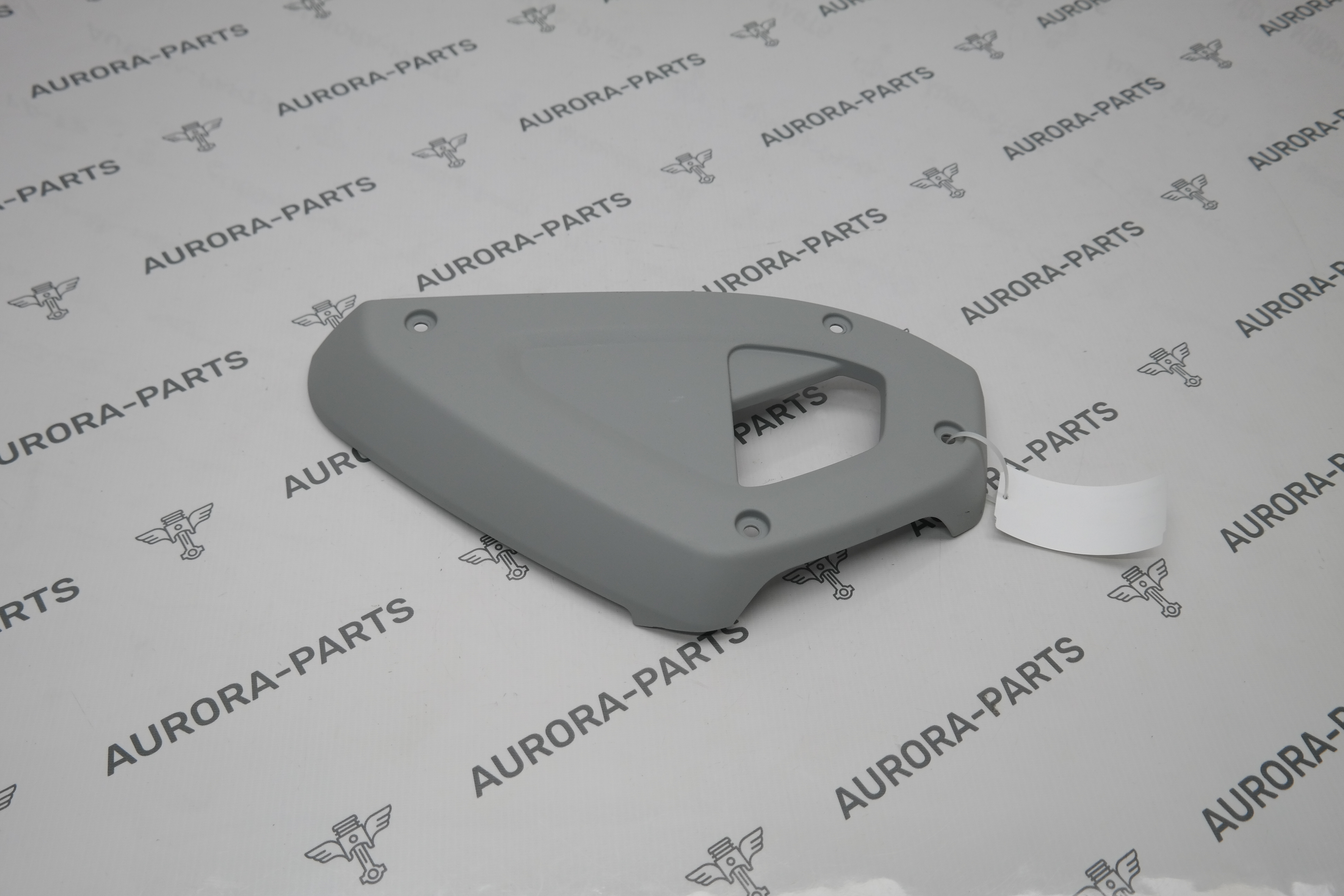 Накладка торпеды LН Land Rover Defender