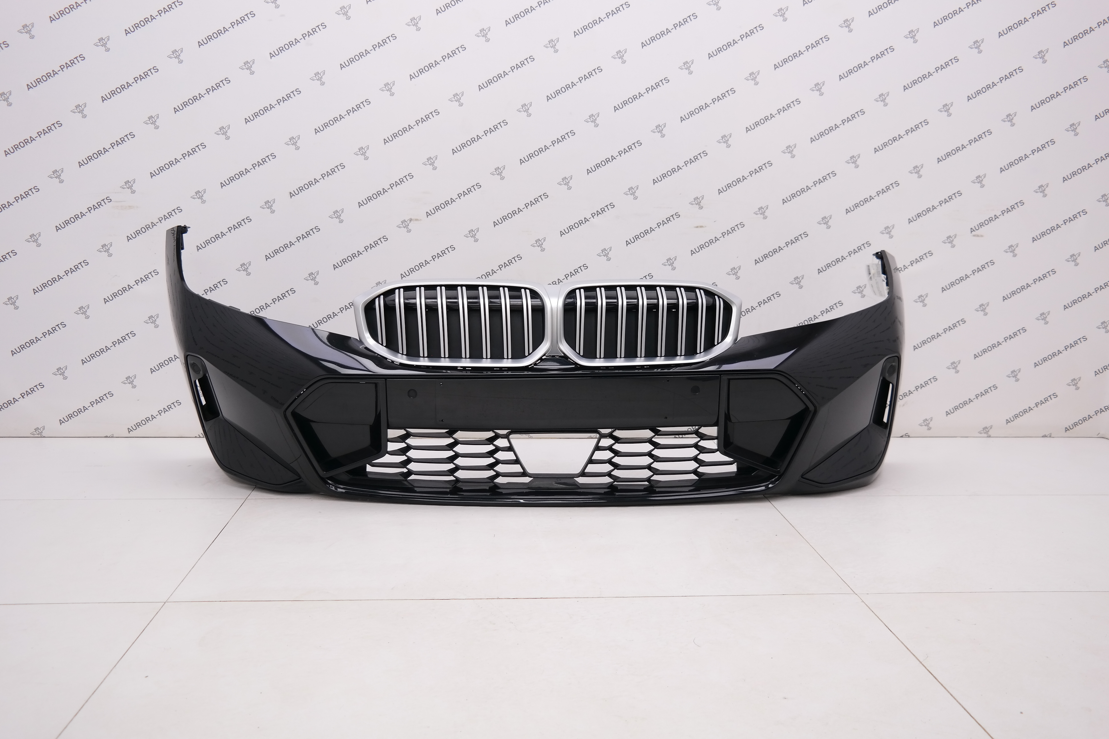 Бампер передний в сборе под адаптивный круиз-контоль BMW 3-Series