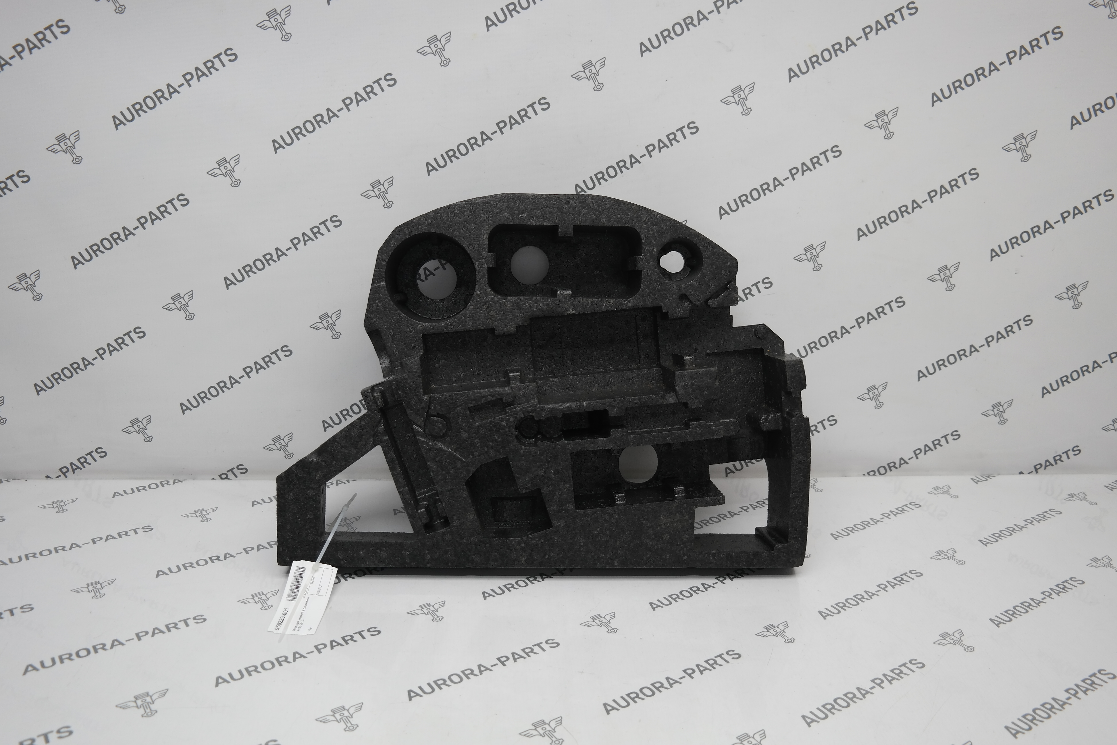 Ящик для мелочей в багажнике Volvo XC90