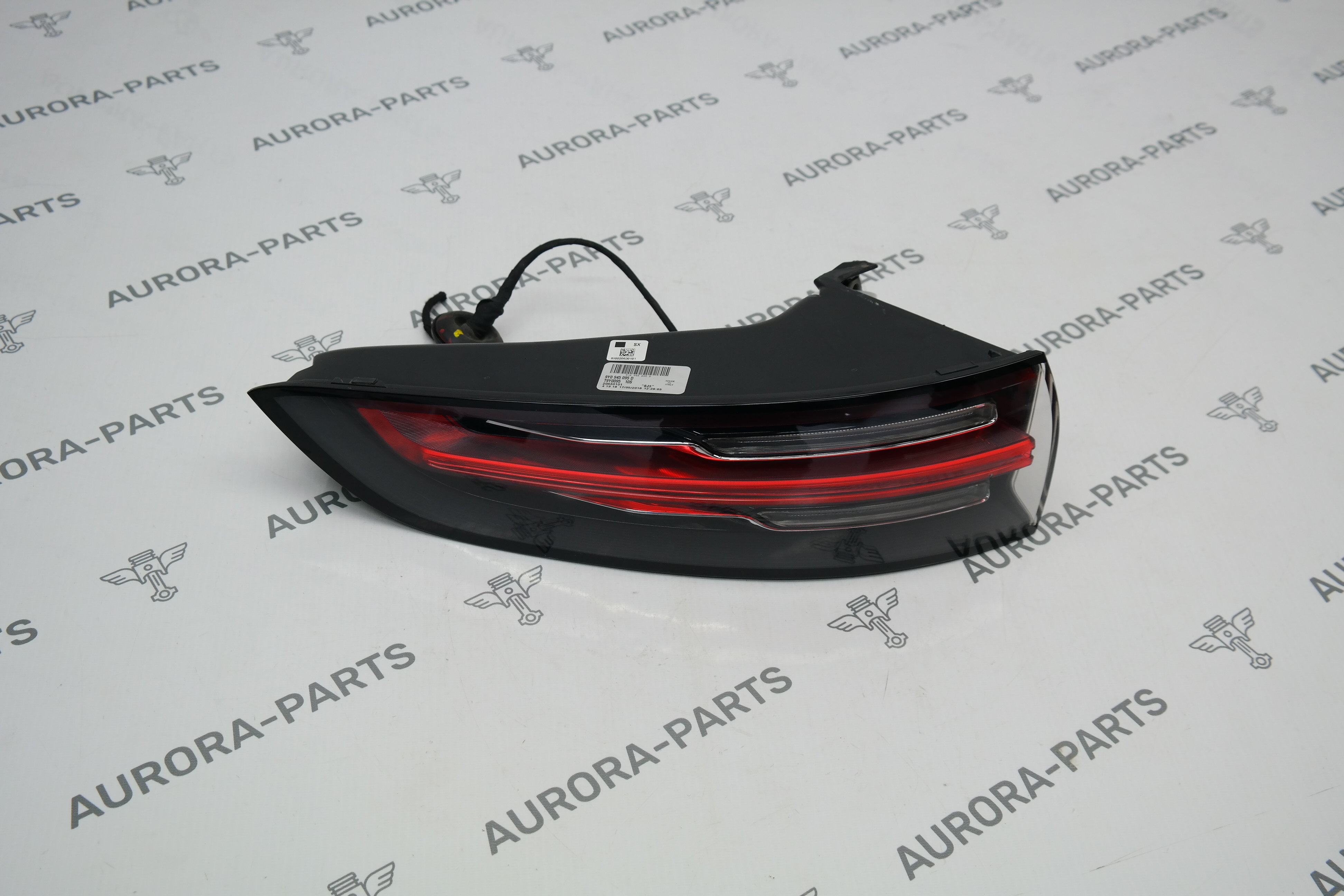 Фонарь задний LH Porsche Cayenne