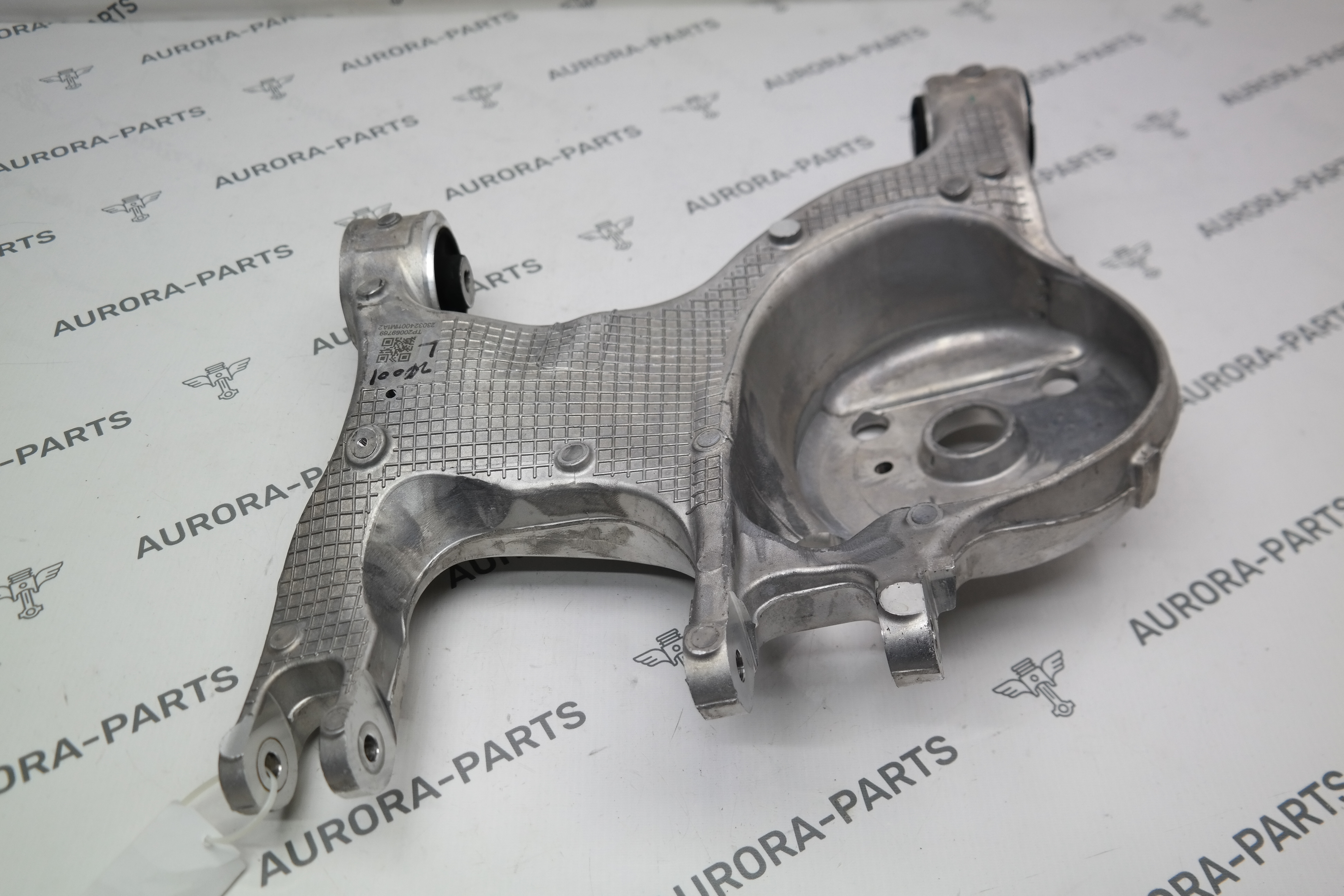 Рычаг задней подвески нижний (Рейстайлинг) LH ZEEKR 001