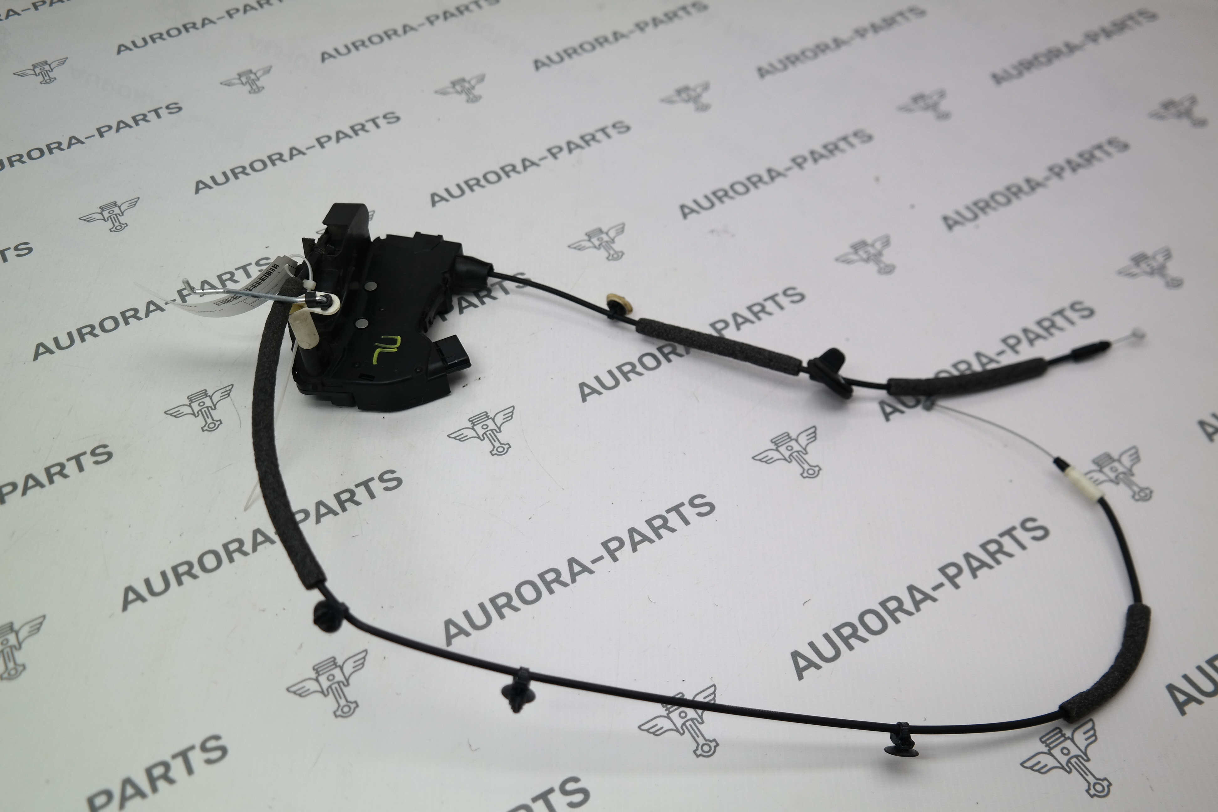 Замок передней двери LH Voyah Free