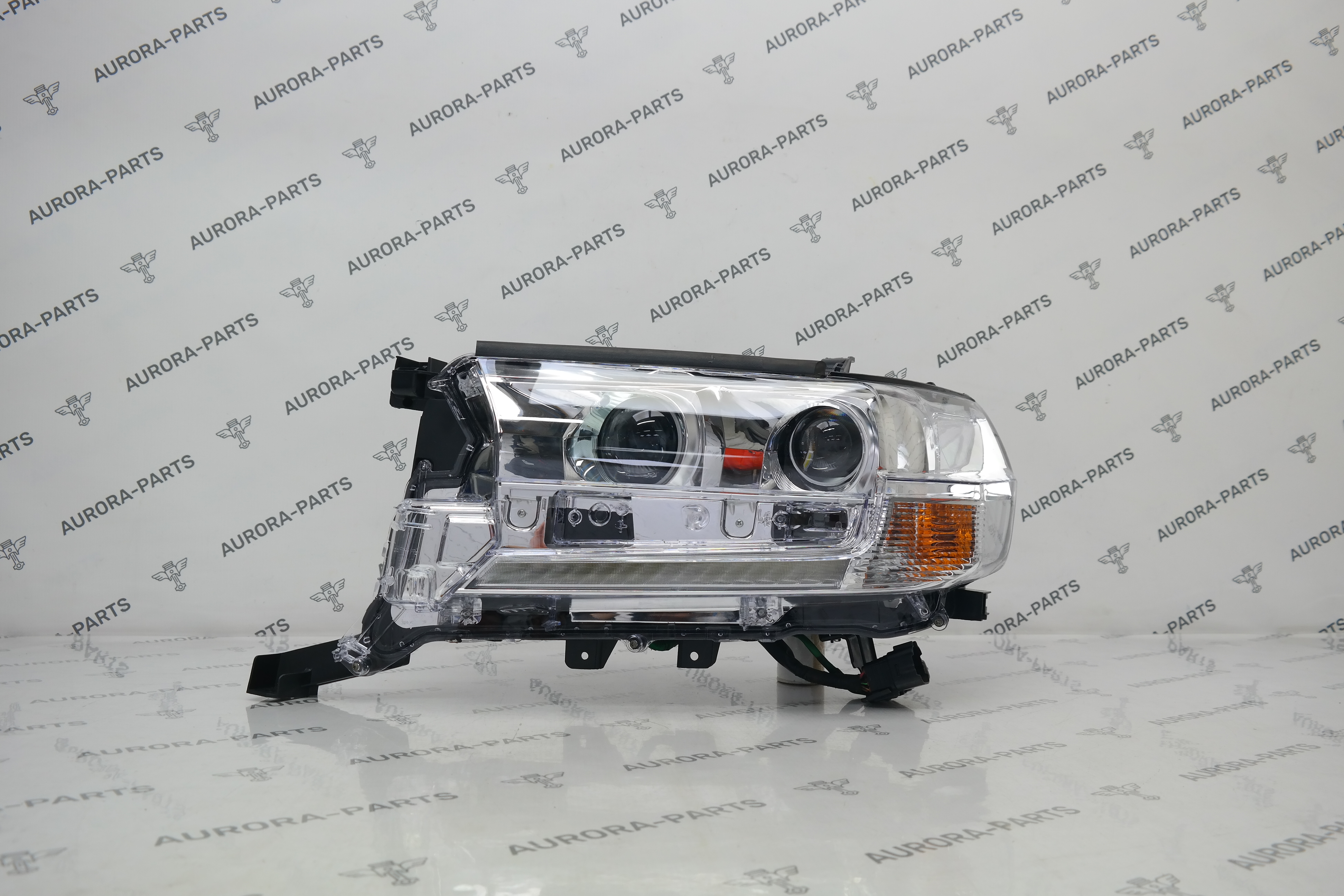 Фара LED + галоген хром в сборе LH Toyota Land Cruiser