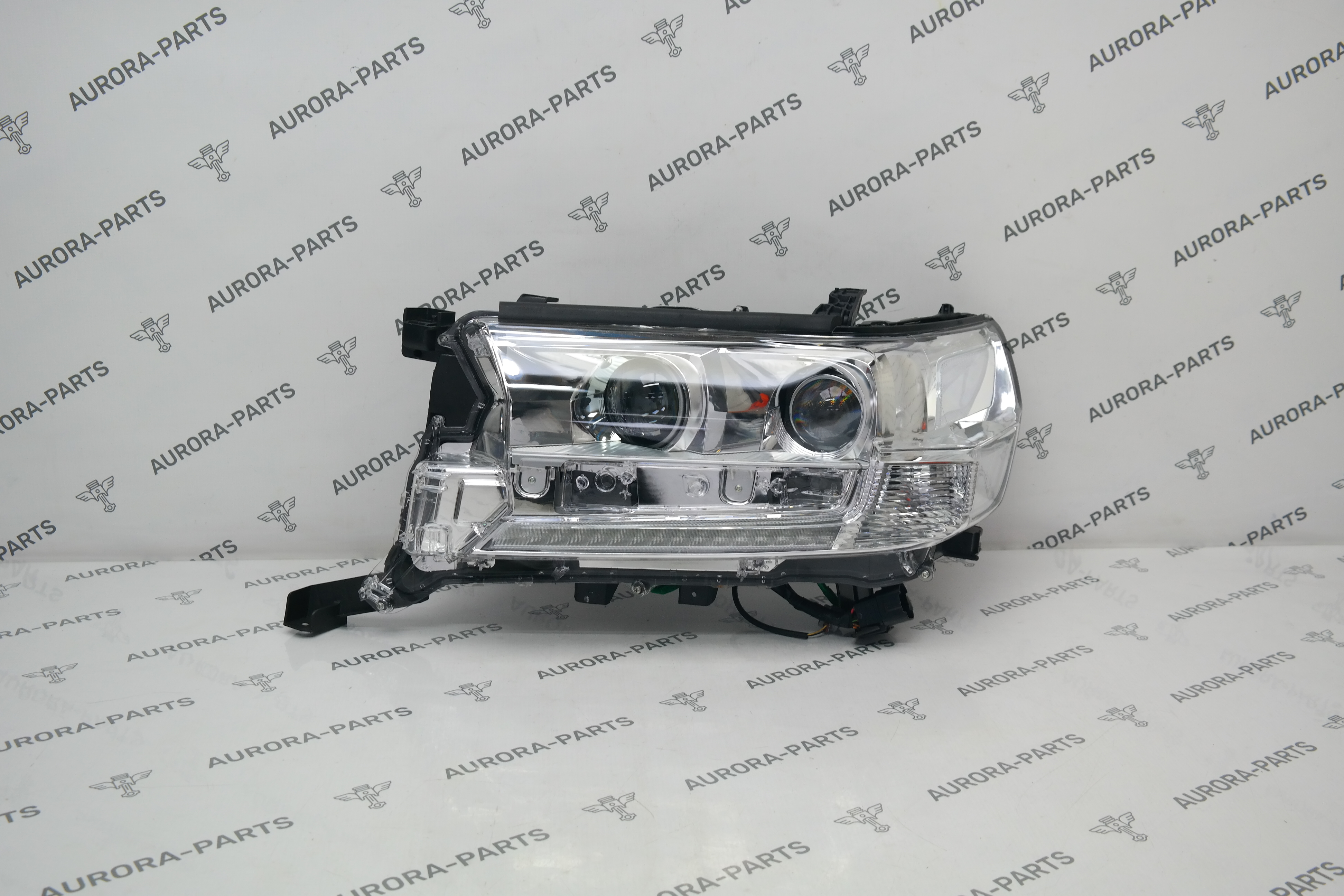 Фара LED + галоген хром в сборе LH Toyota Land Cruiser
