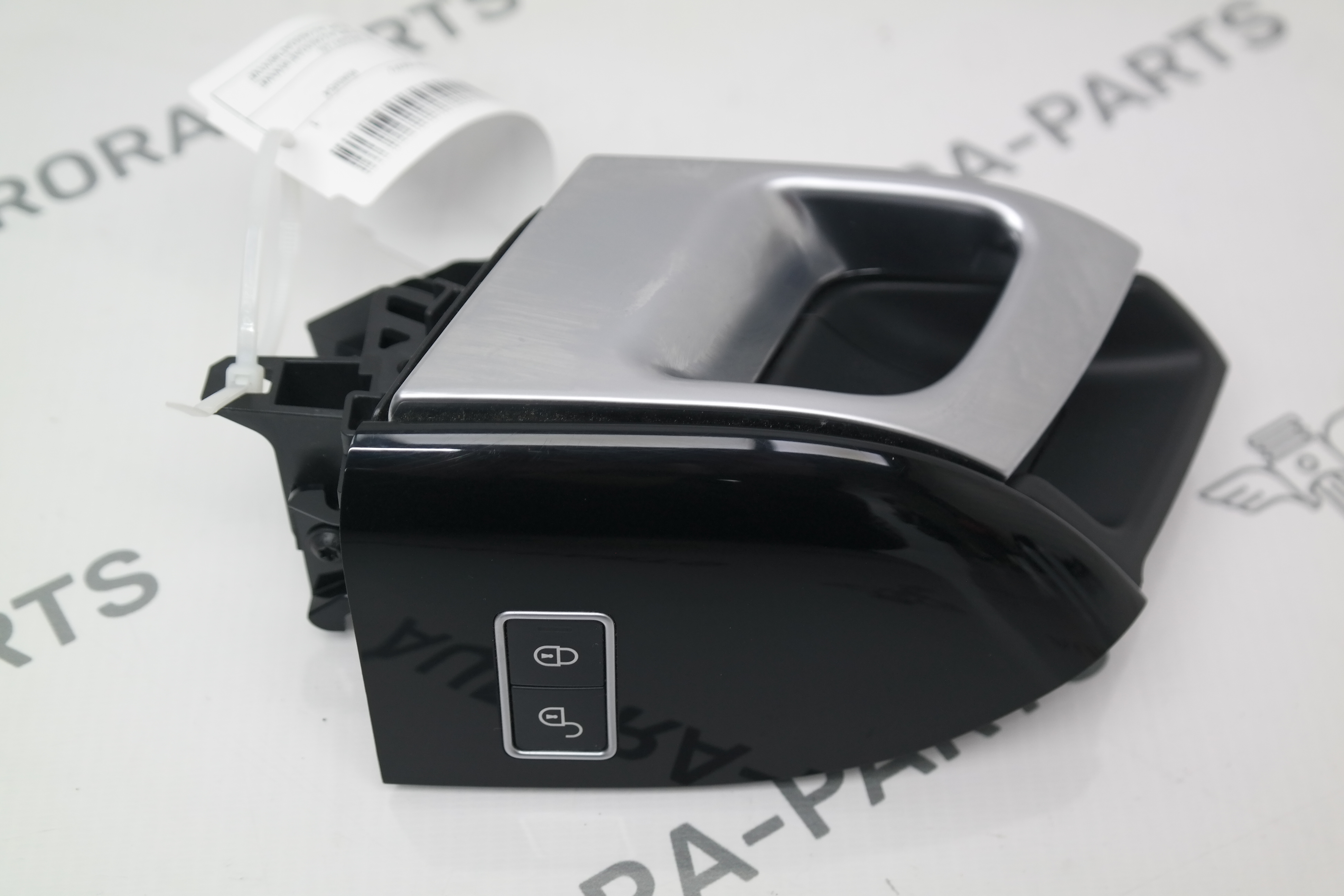 Ручка передней двери внутренняя RH Land Rover Range Rover Sport