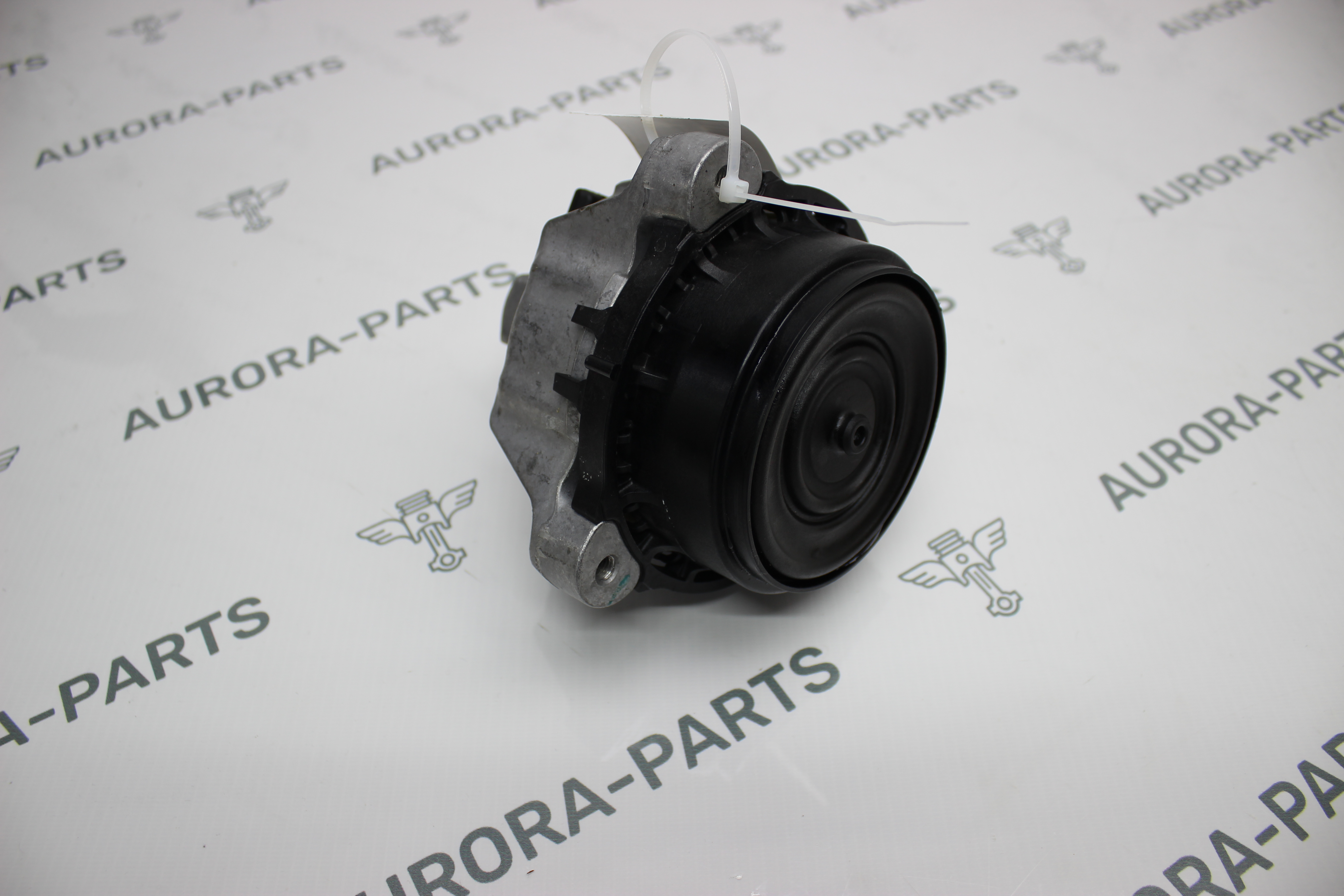 Подушка двигателя RH BMW X5