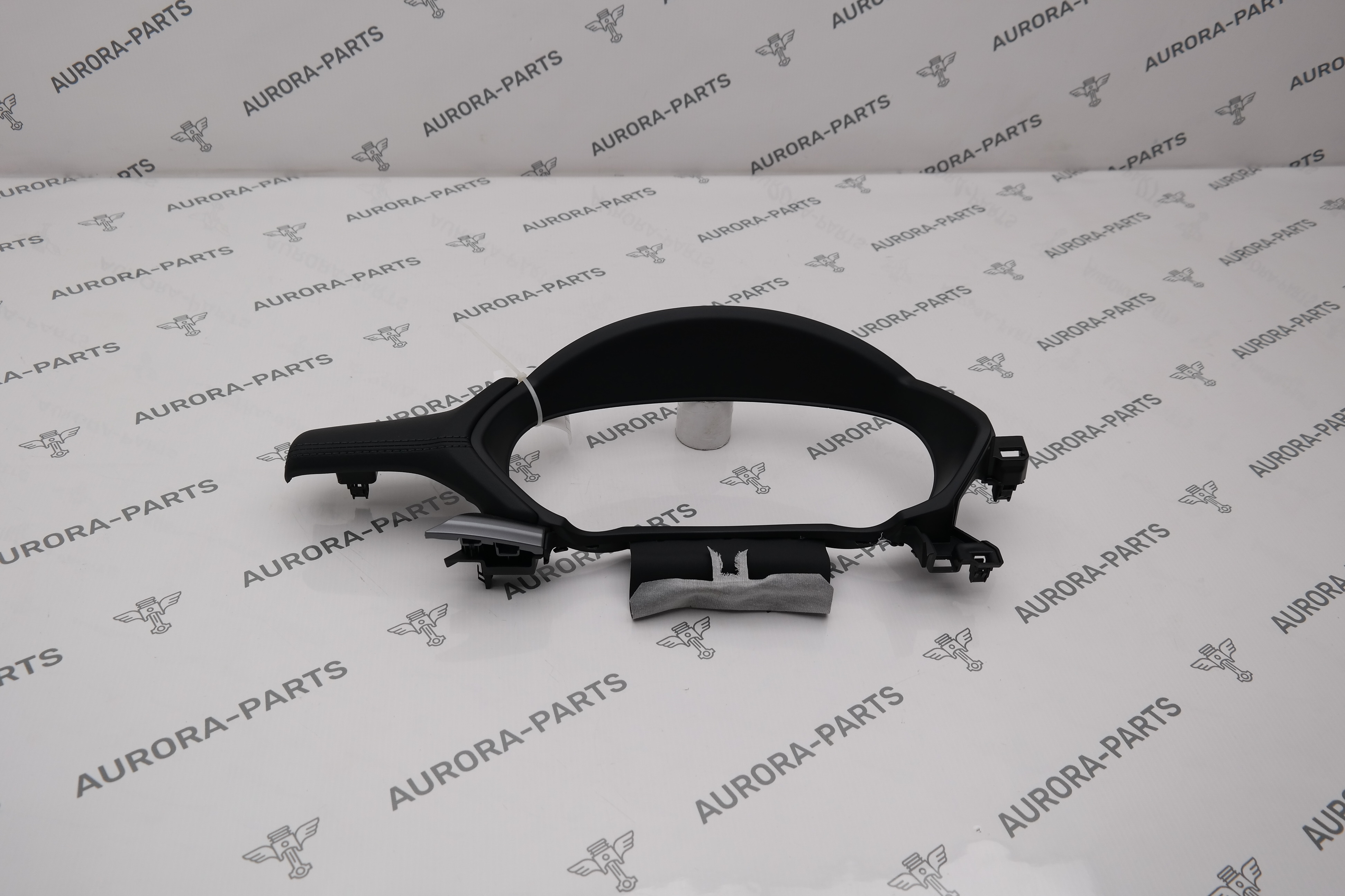 Козырек панели приборов Mazda CX-5