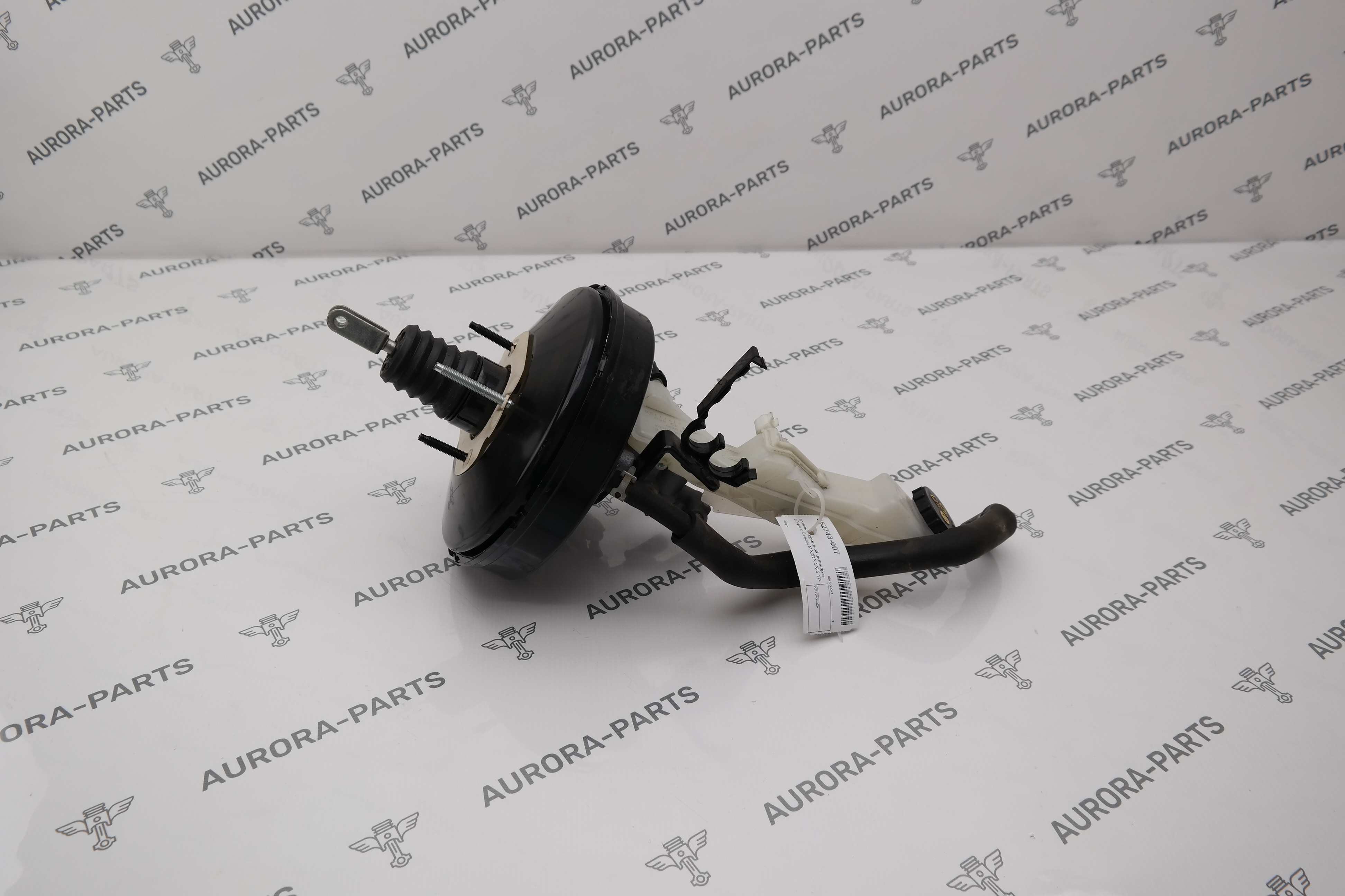 Главный тормозной цилиндр в сборе с бачком Mazda CX-5