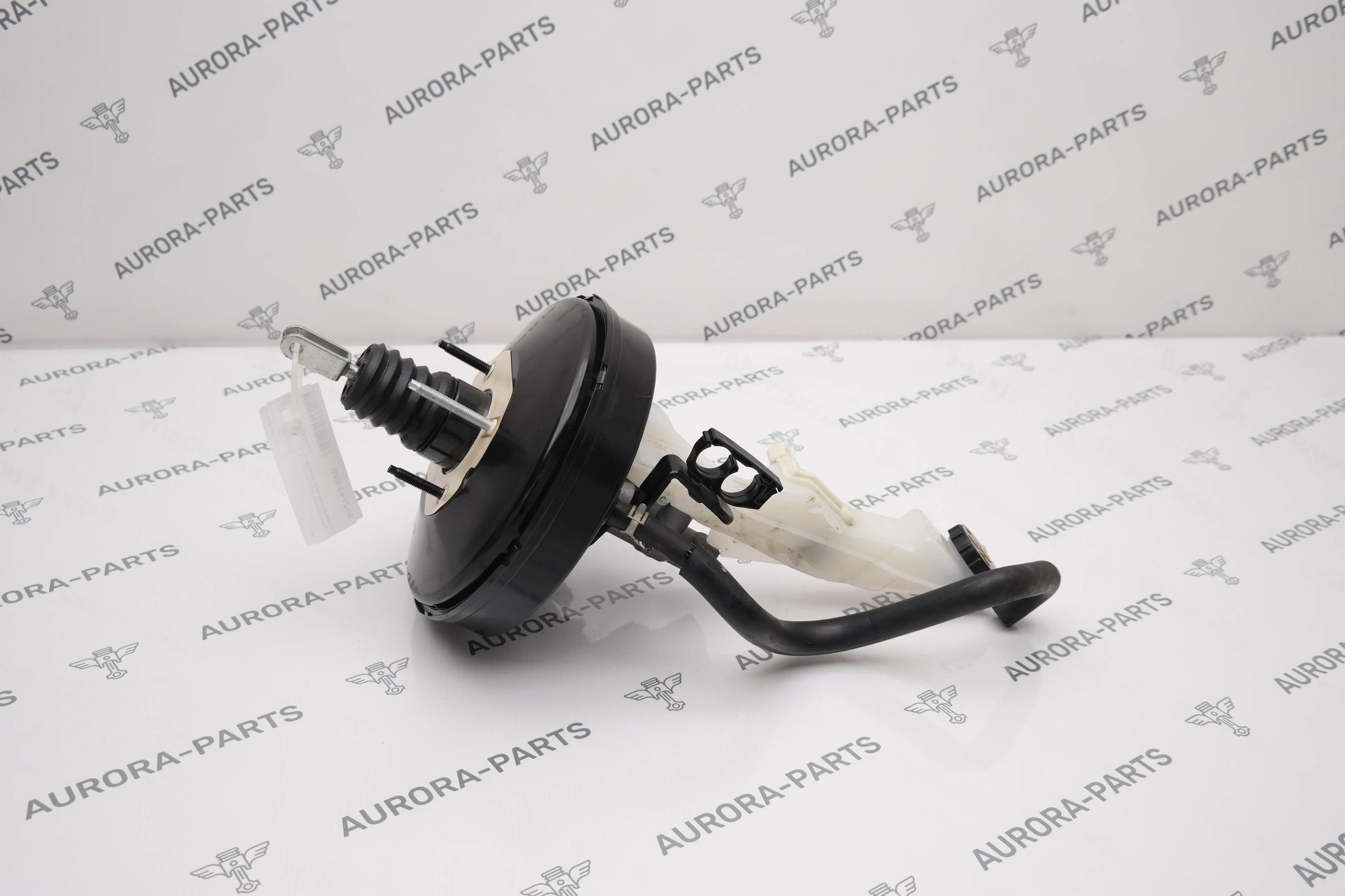 Главный тормозной цилиндр в сборе с бачком Mazda CX-5