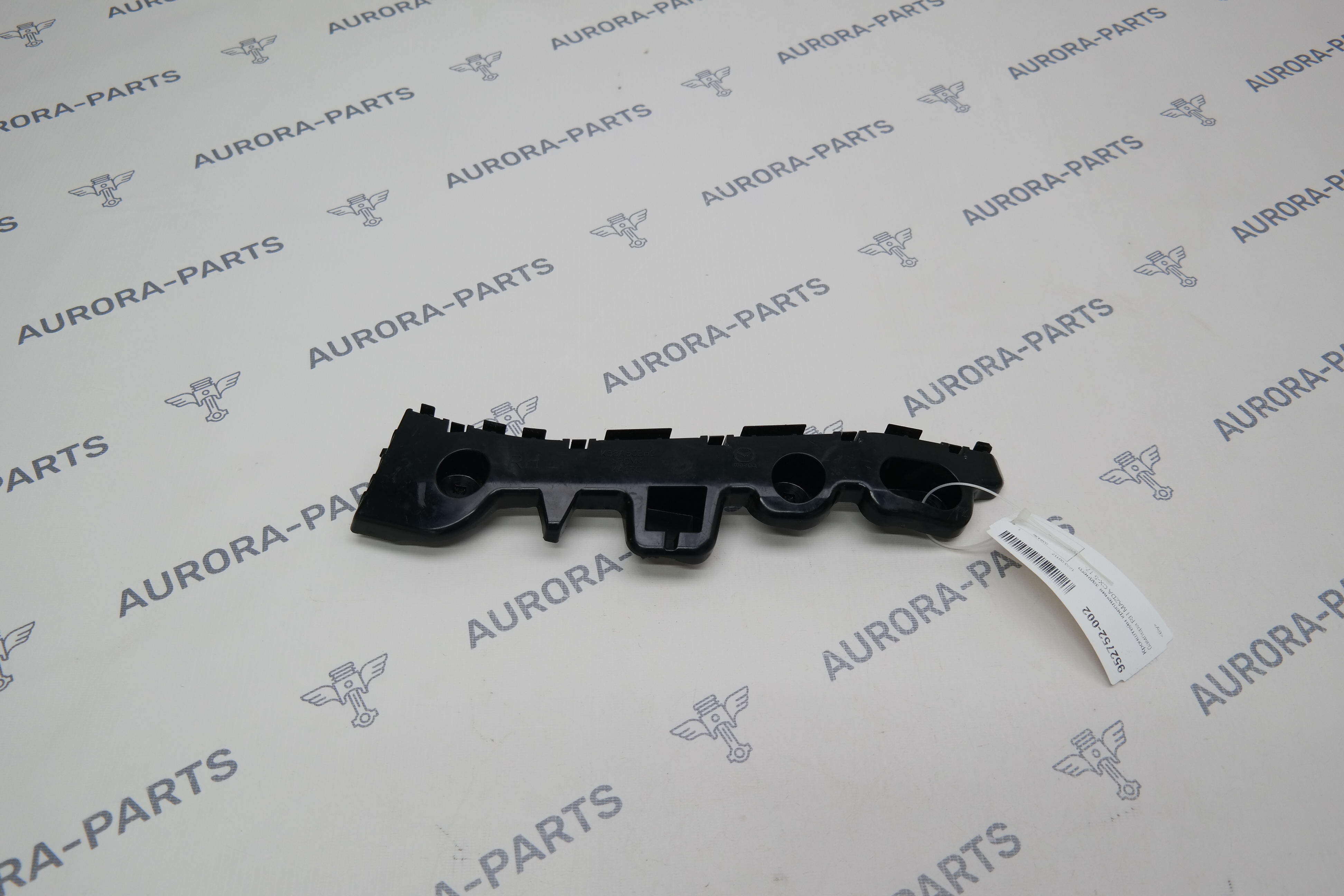 Кронштейн крепления заднего бампера RH Mazda CX-5