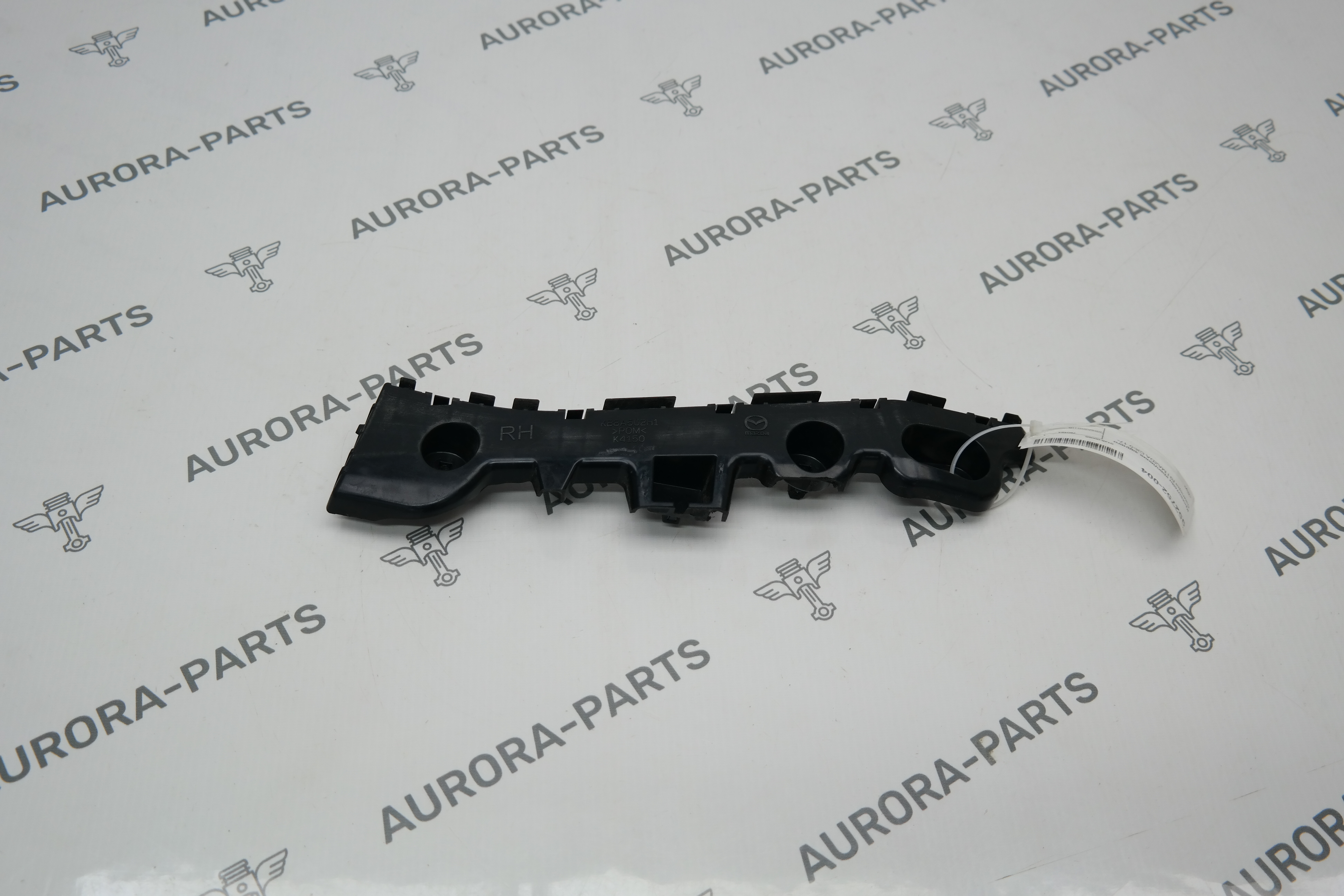 Кронштейн крепления заднего бампера RH Mazda CX-5