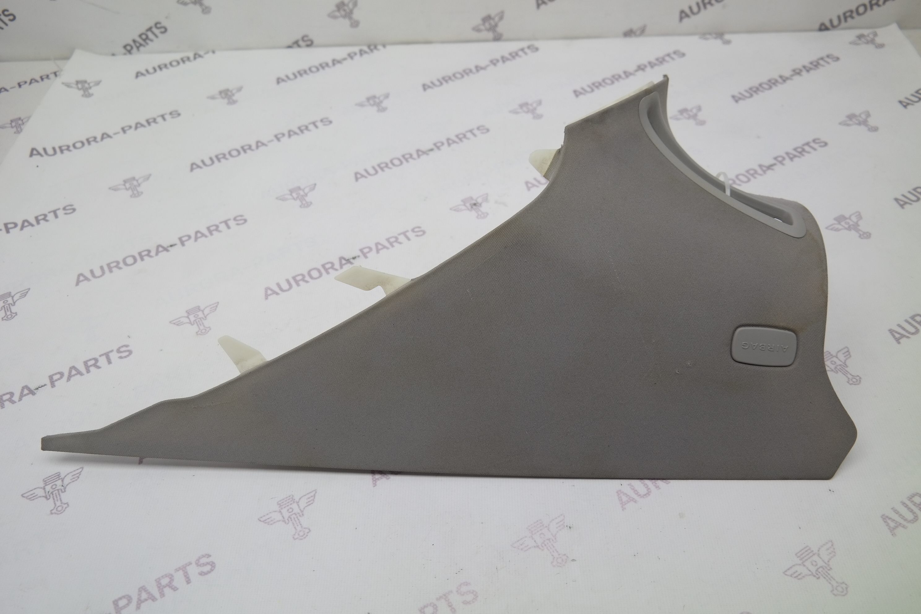 Обшивка стойки C RH Mercedes E-Klasse