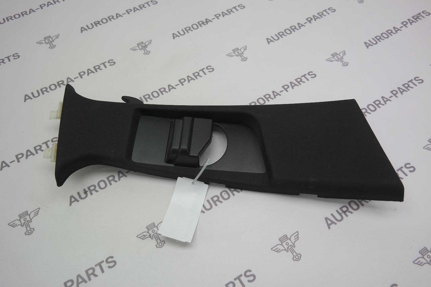 Обшивка стойки B верхняя LH Mercedes E-Klasse 