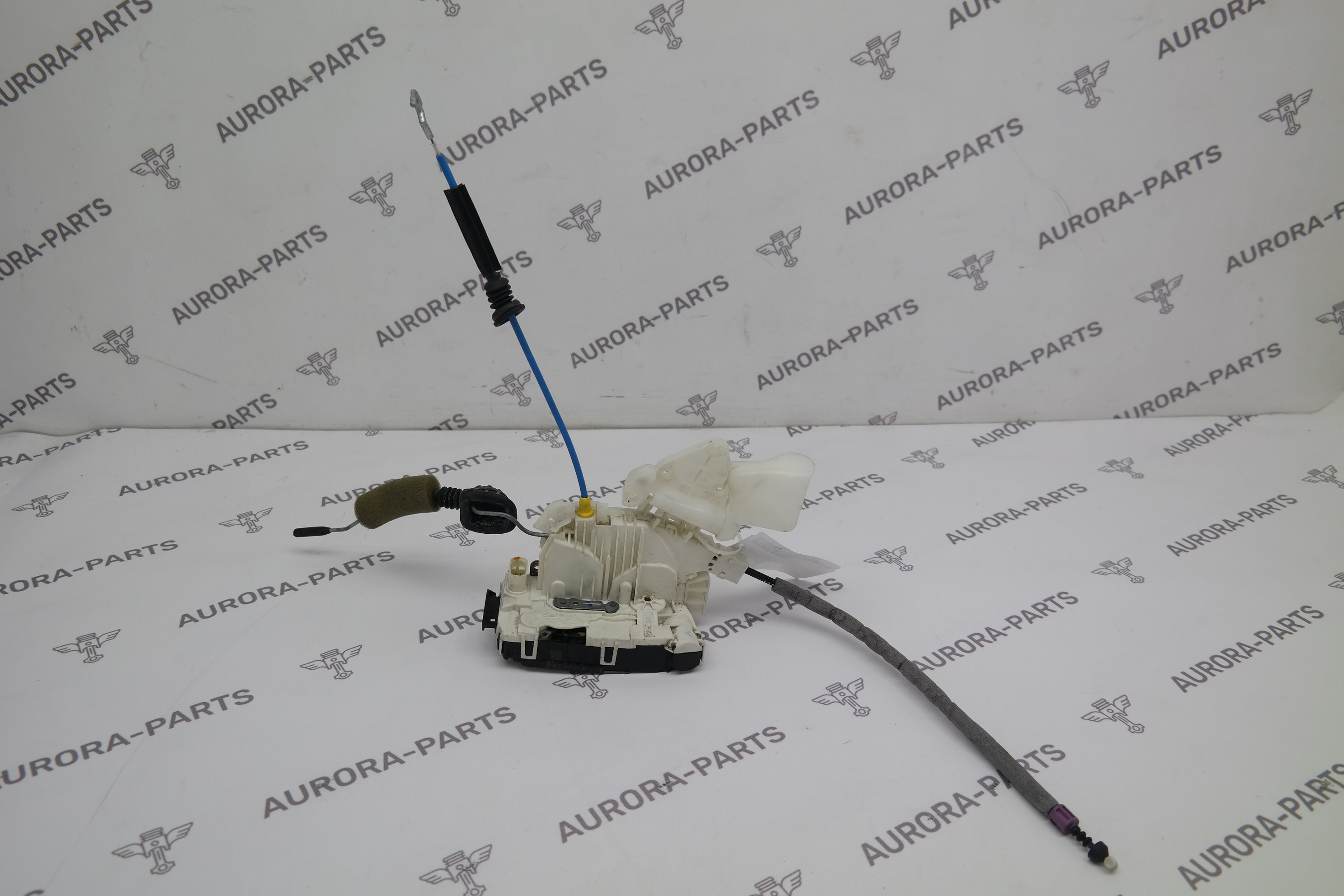 Замок двери передний RH Mercedes E-Klasse 