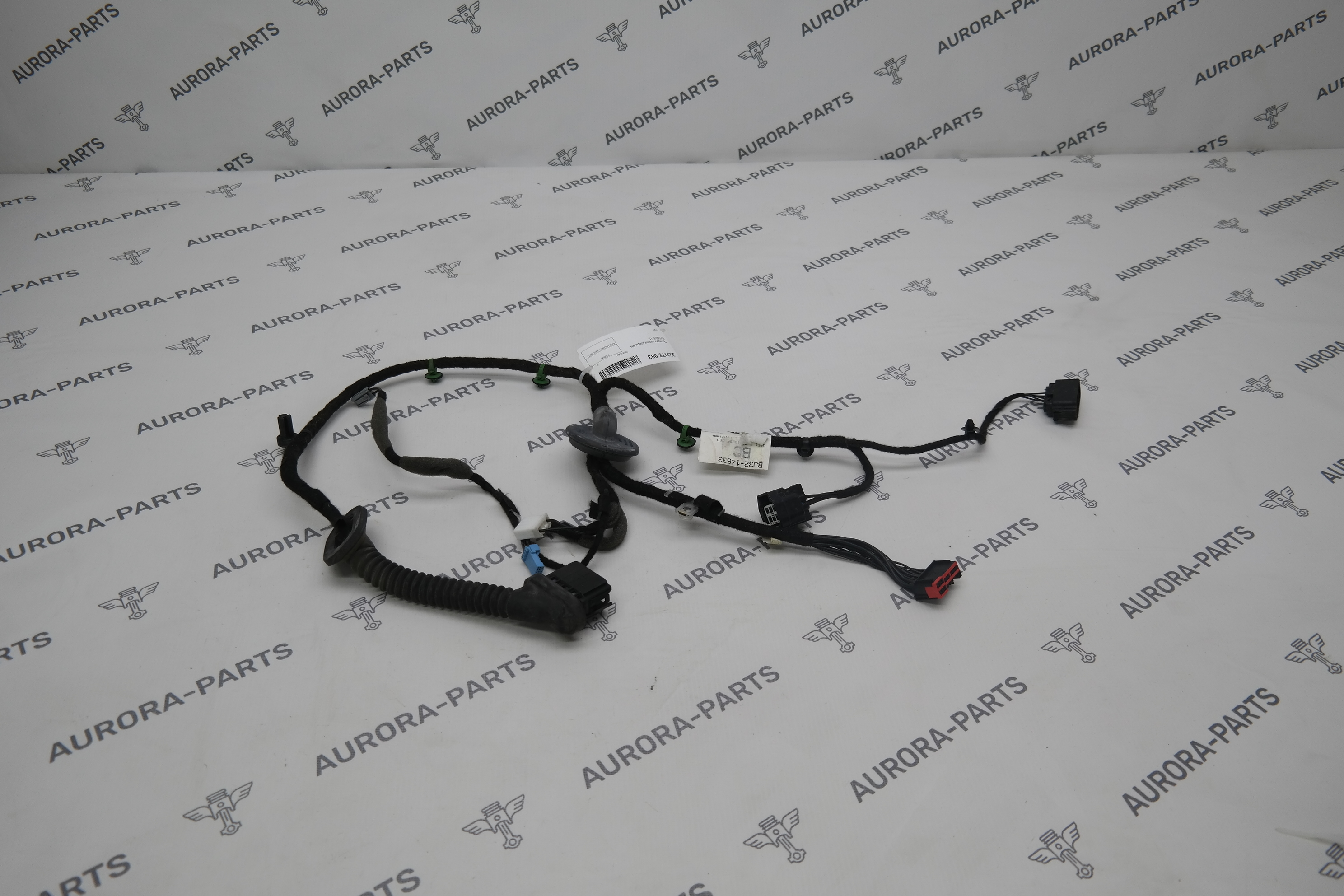 Проводка задней двери RH Land Rover Range Rover Evoque