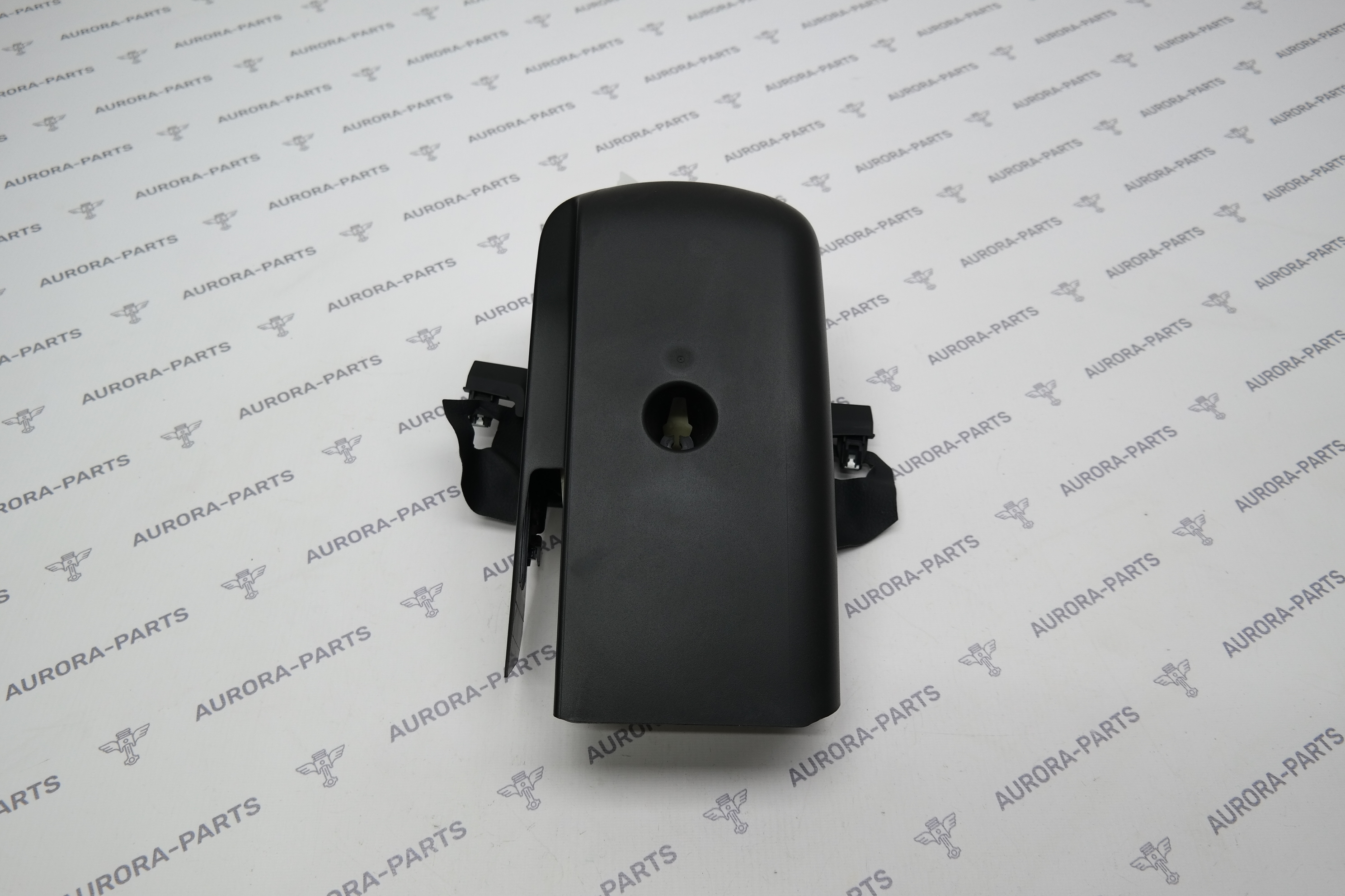 Обшивка рулевой колонки (две части) Audi A4