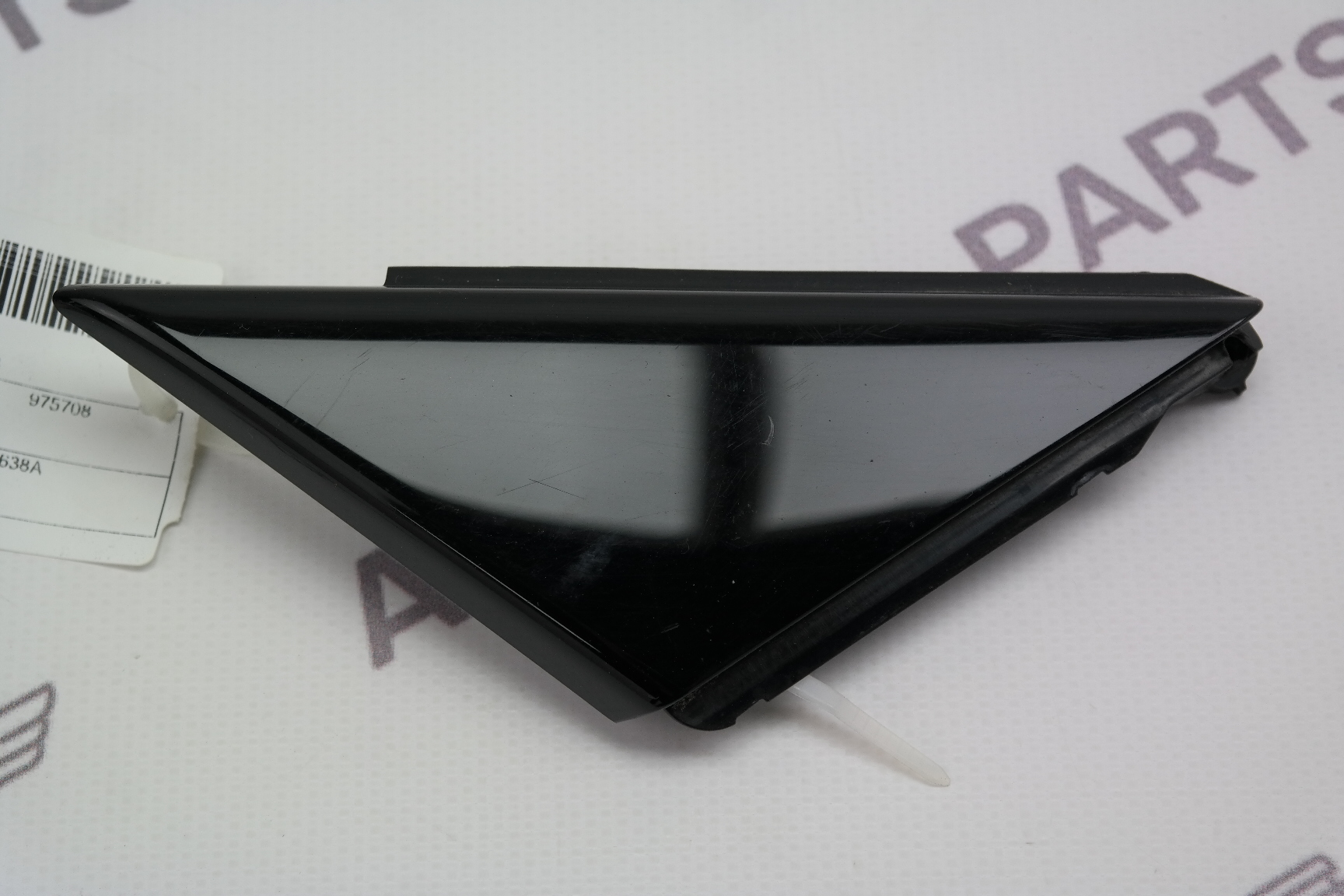 Накладка передней двери (Уголок) RH Audi A4