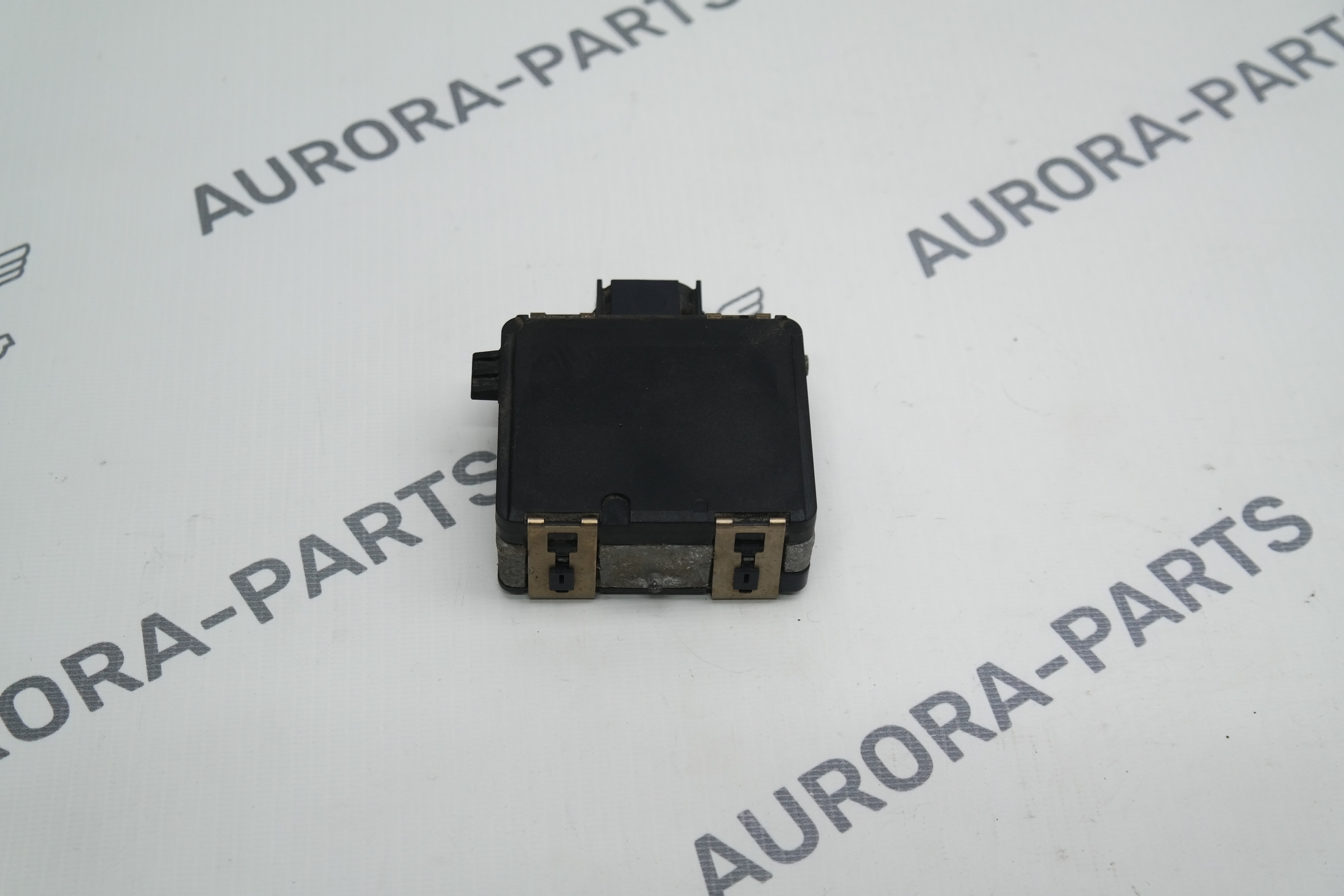 Блок управления ассистента смены полосы RH Audi A4