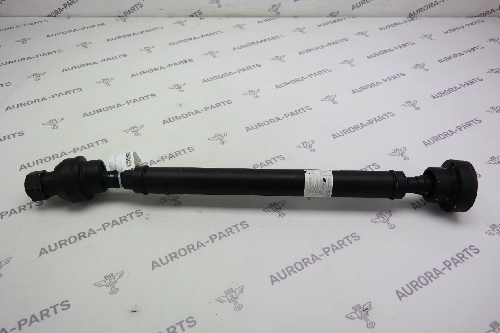 Вал карданный привода переднего моста (Отличное состояние, 20-22 г.в.) Land Rover Defender