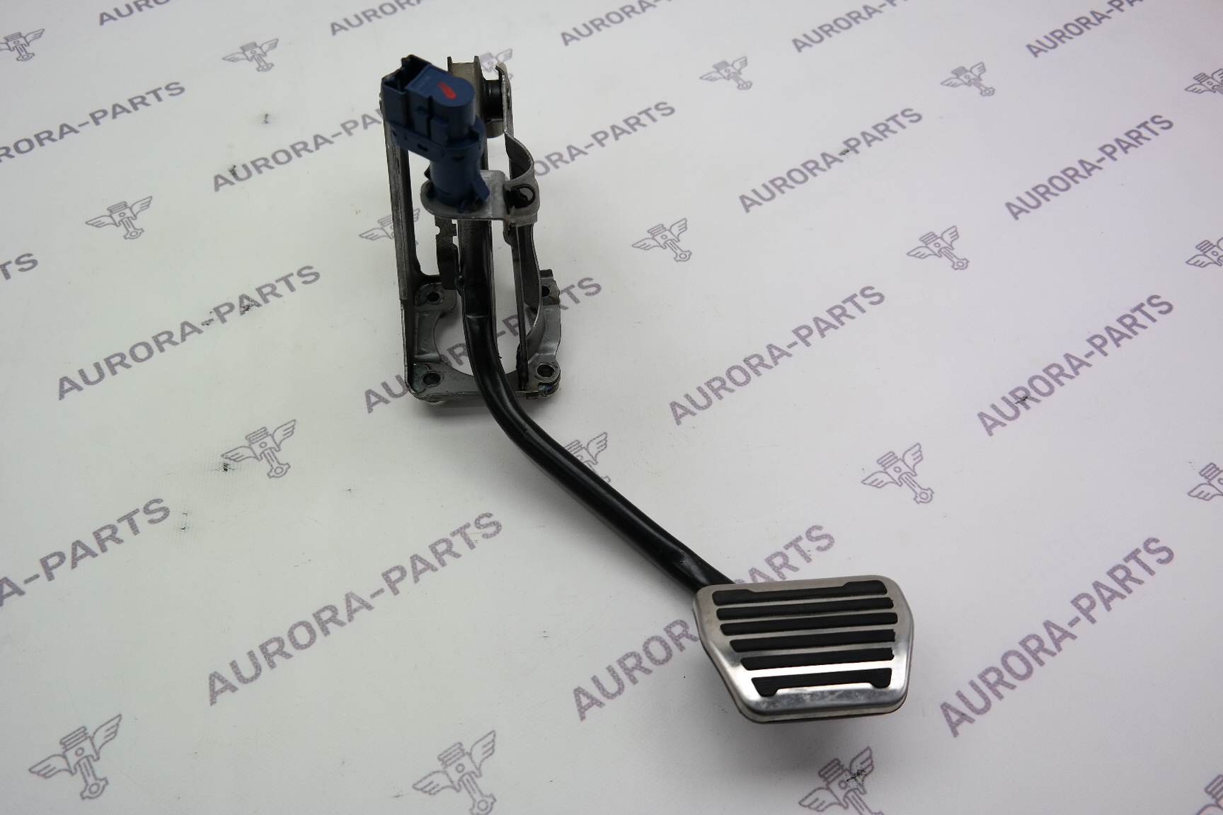 Педаль тормоза Land Rover Discovery