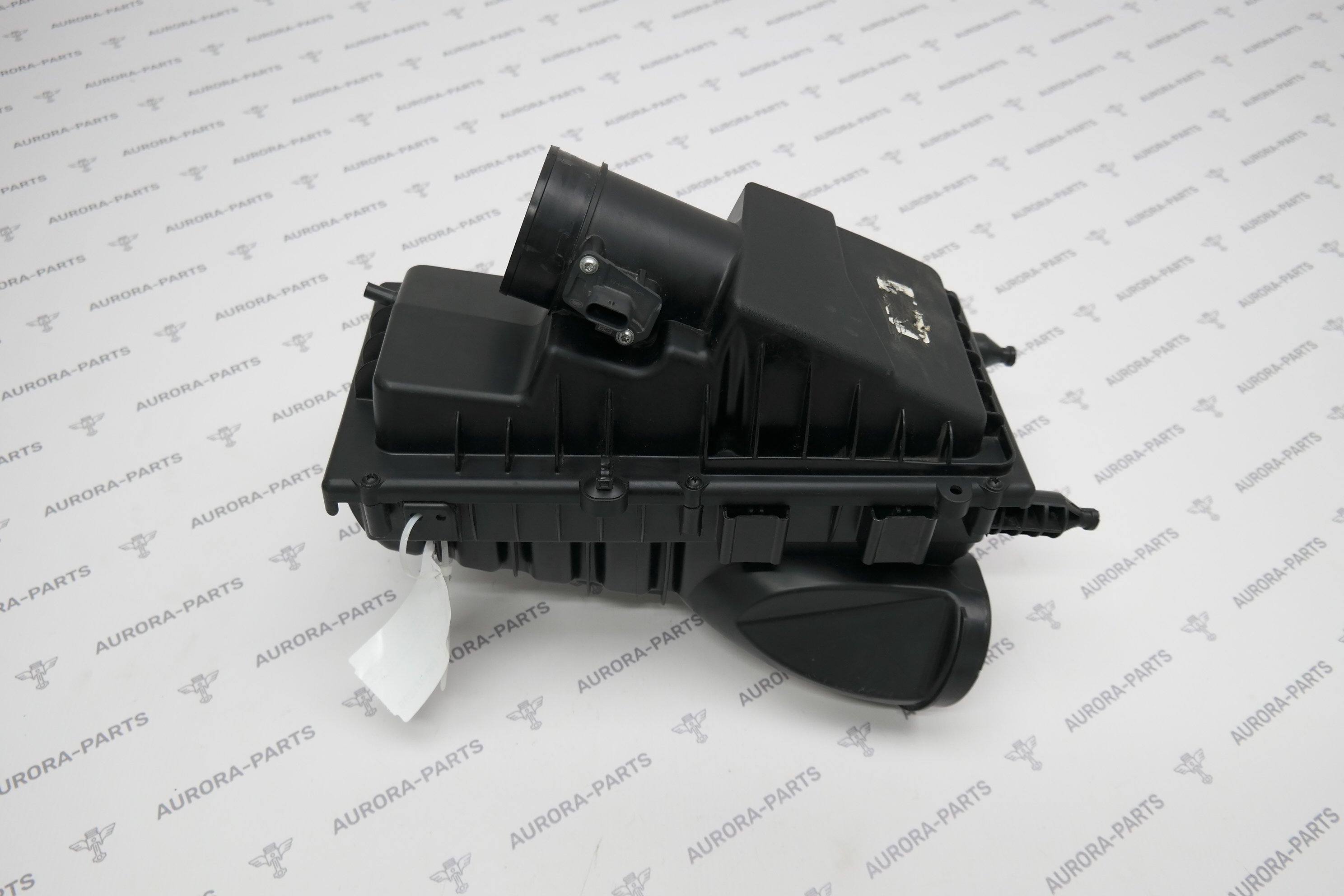 Корпус воздушного фильтра (3.0 Diesel AJ20D6) LH Land Rover Range Rover 30DDTX