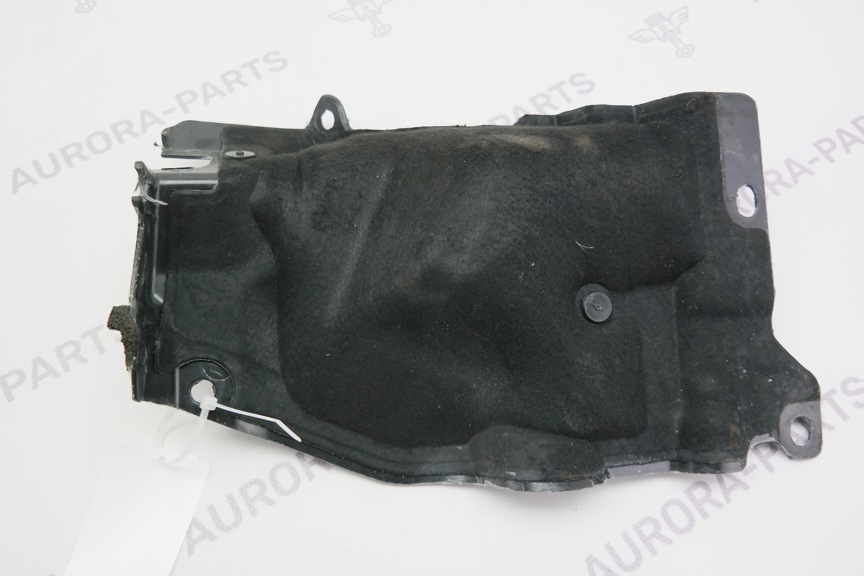 Изолятор моторного отделения нижний LH Land Rover Discovery