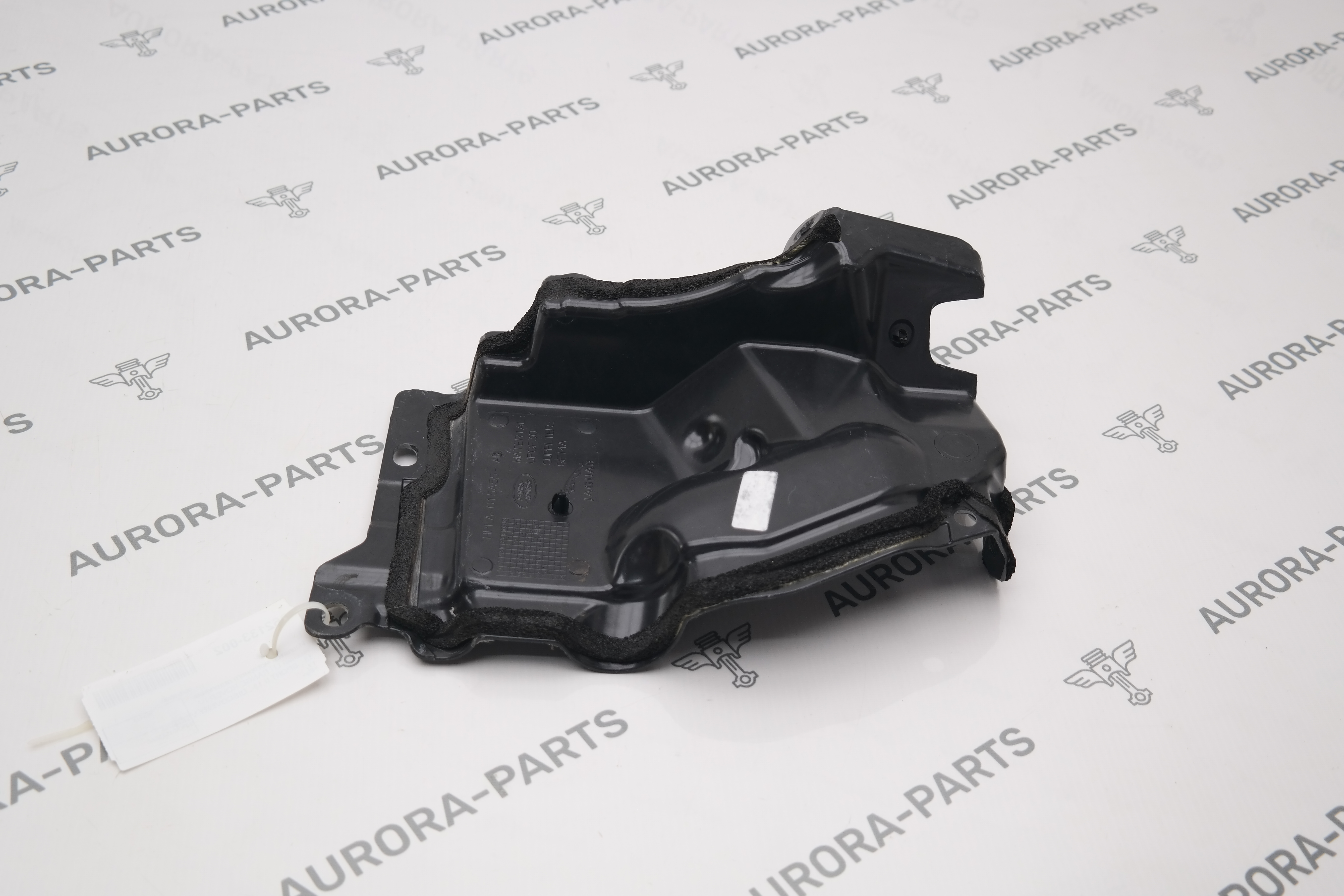 Изолятор моторного отделения нижний LH Land Rover Discovery