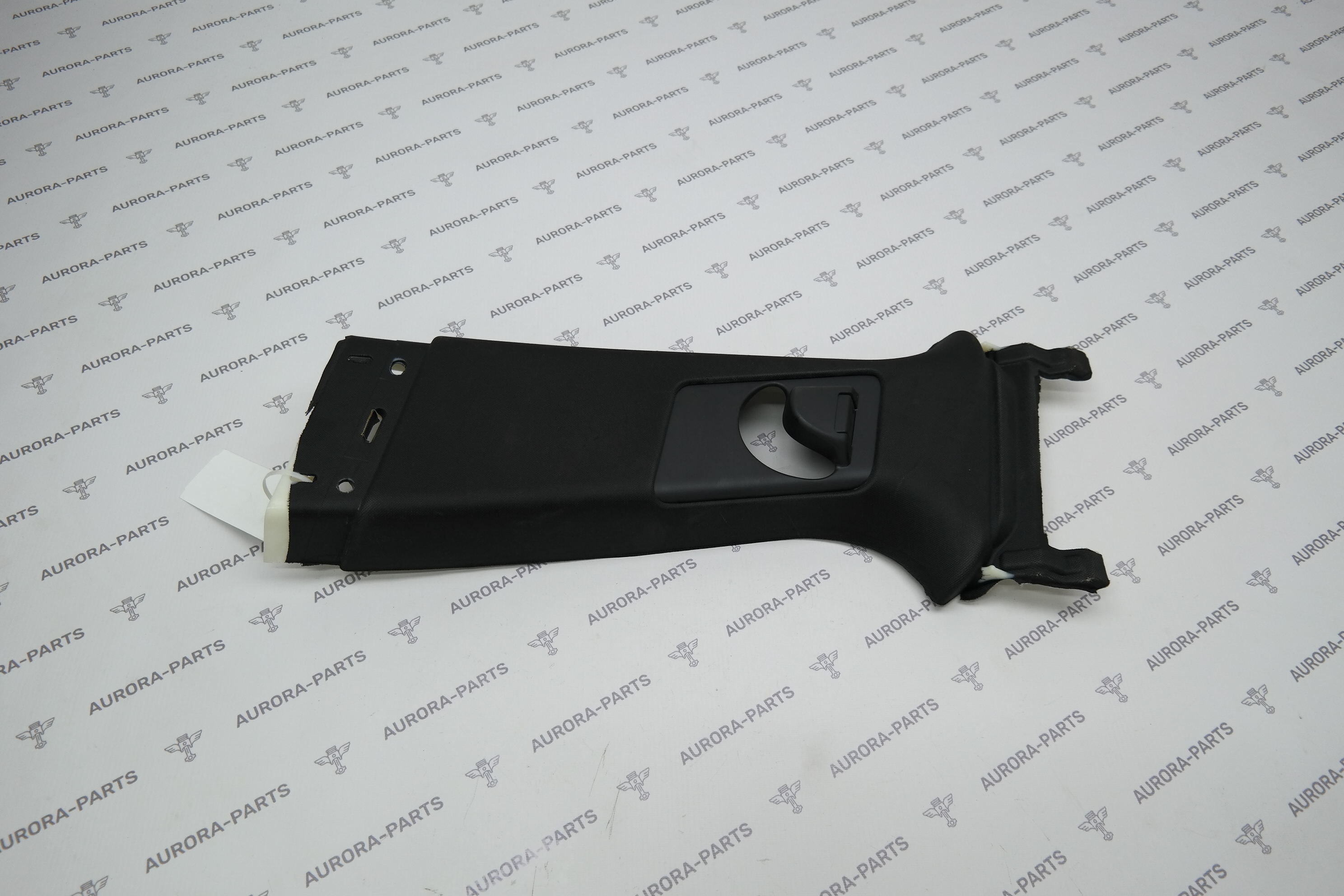 Обшивка стойки B верхняя LH Land Rover Range Rover Sport