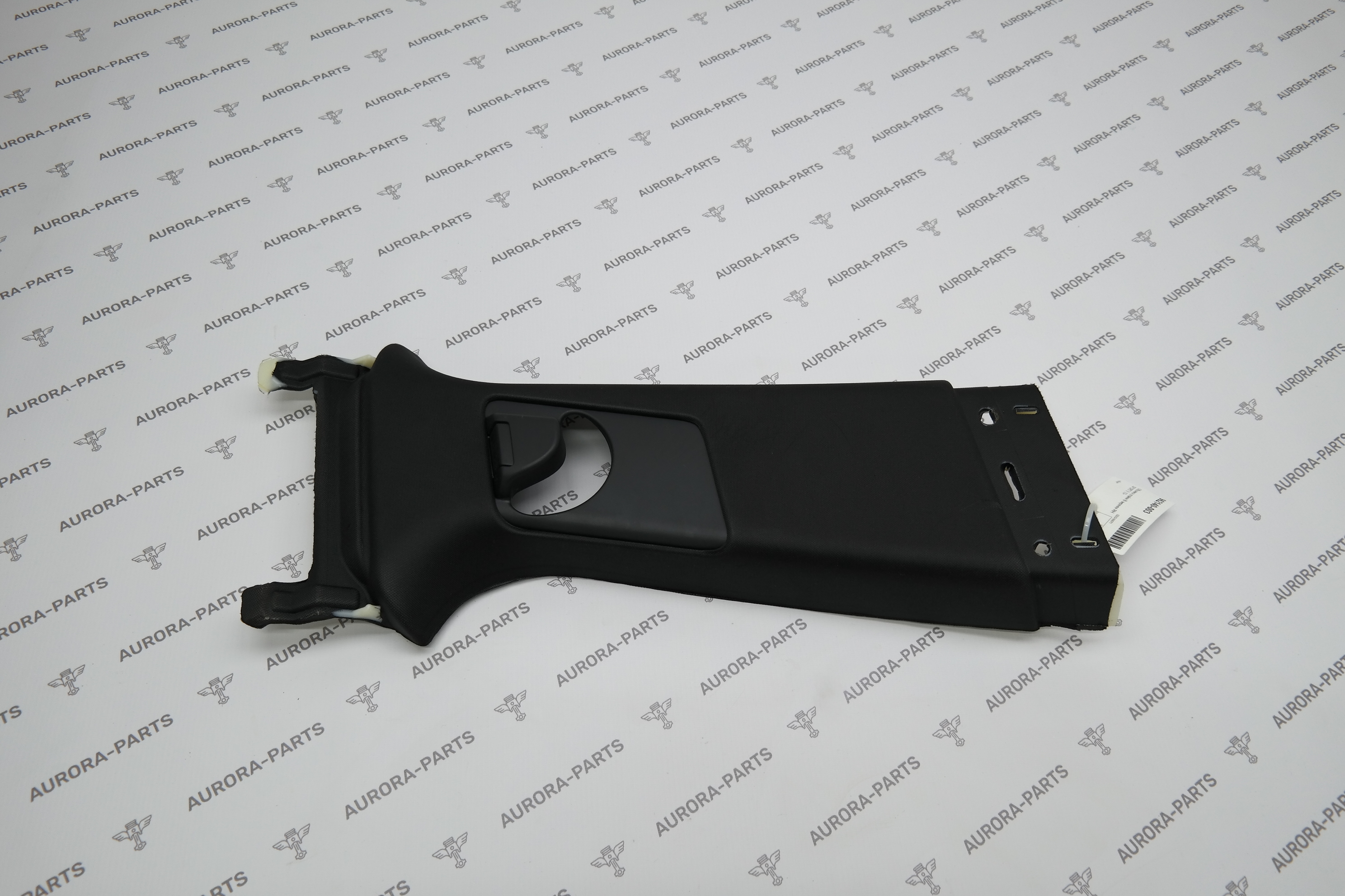 Обшивка стойки B верхняя RH Land Rover Range Rover Sport