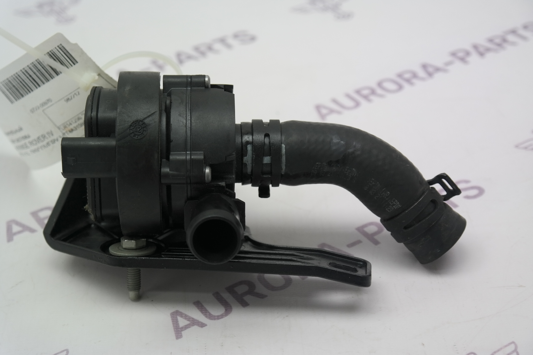 Насос дополнительный электрический системы охлаждения Land Rover Discovery