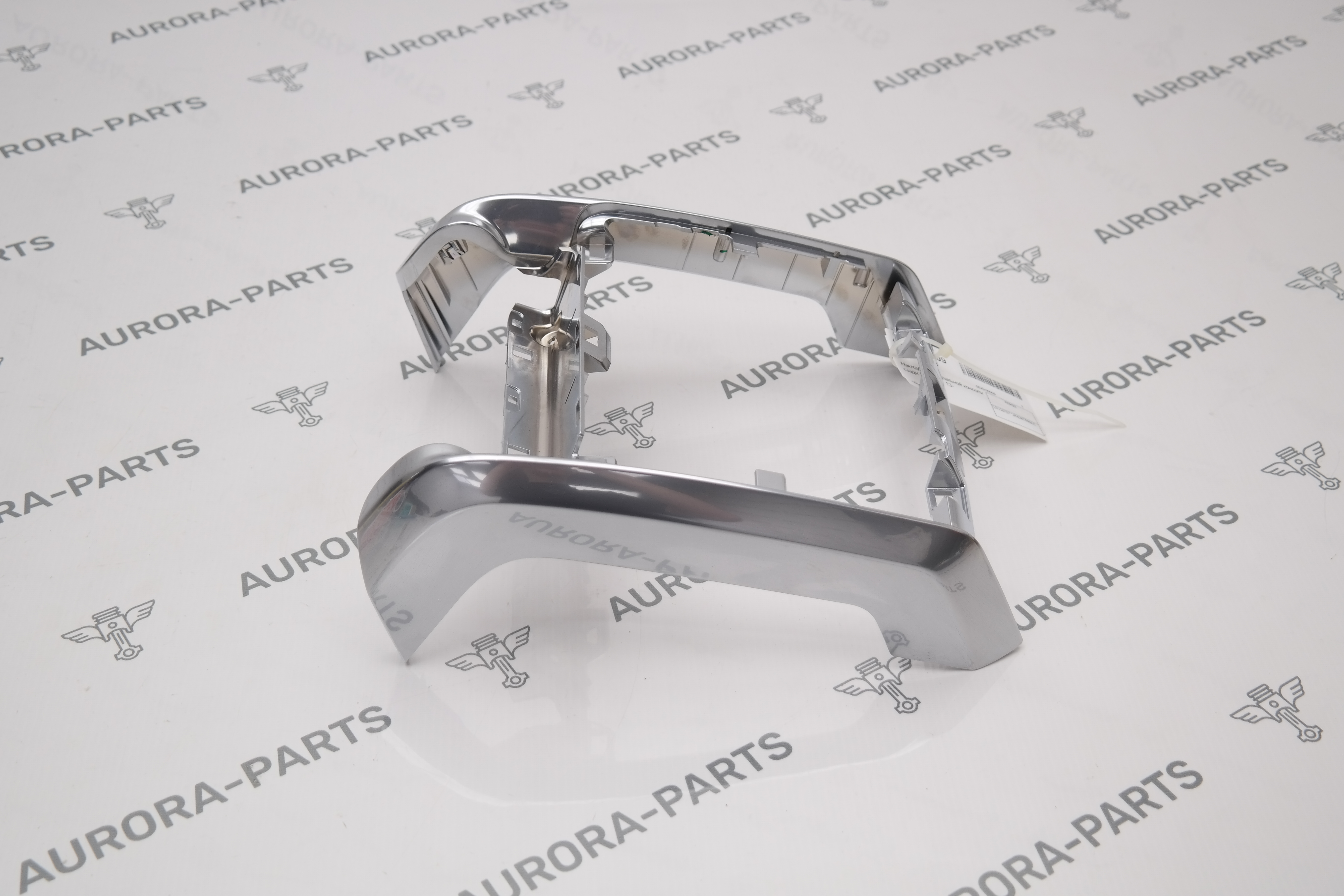 Накладка центральной консоли сзади Land Rover Range Rover Sport