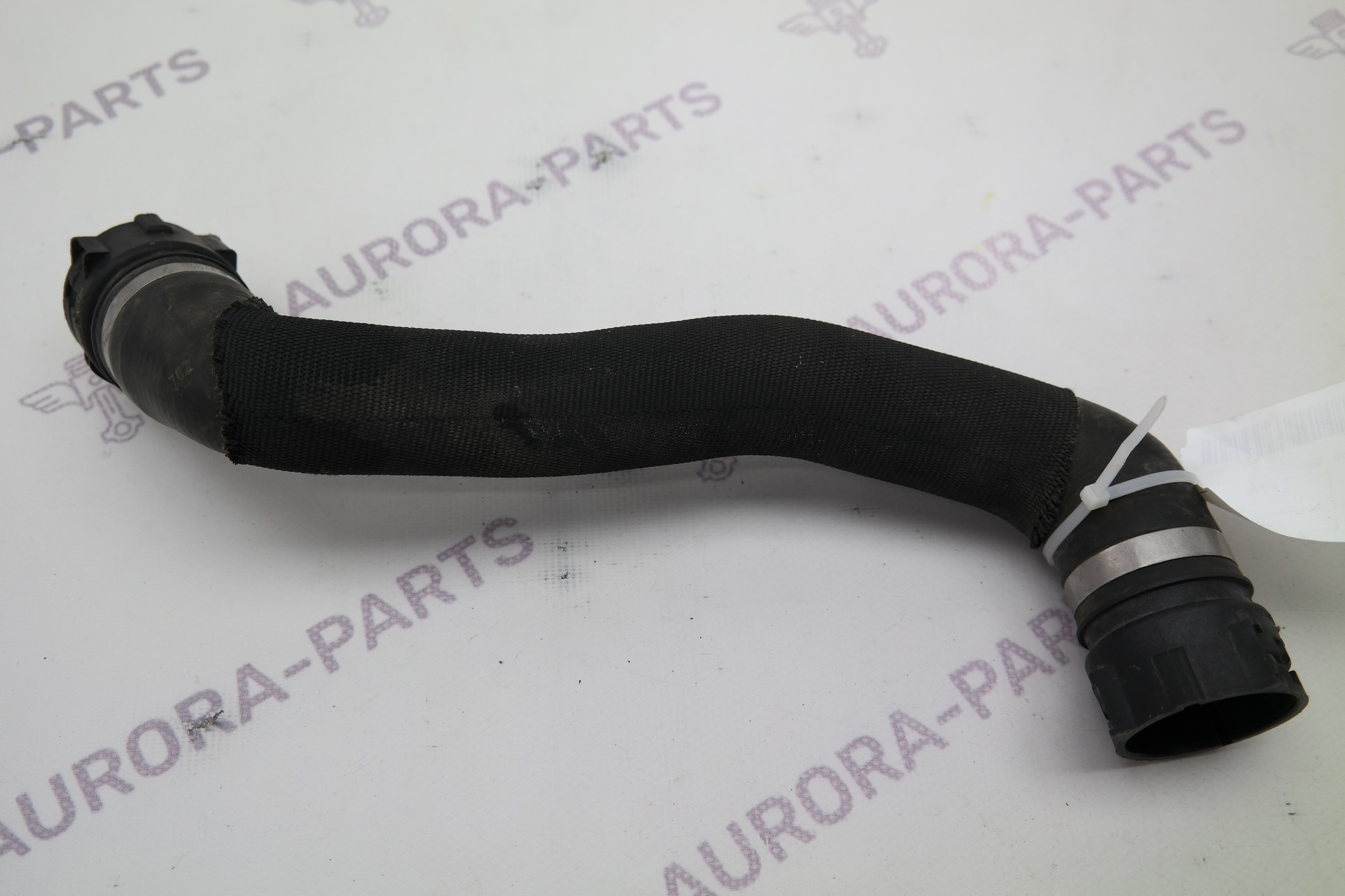 Патрубок системы охлаждения BMW X5