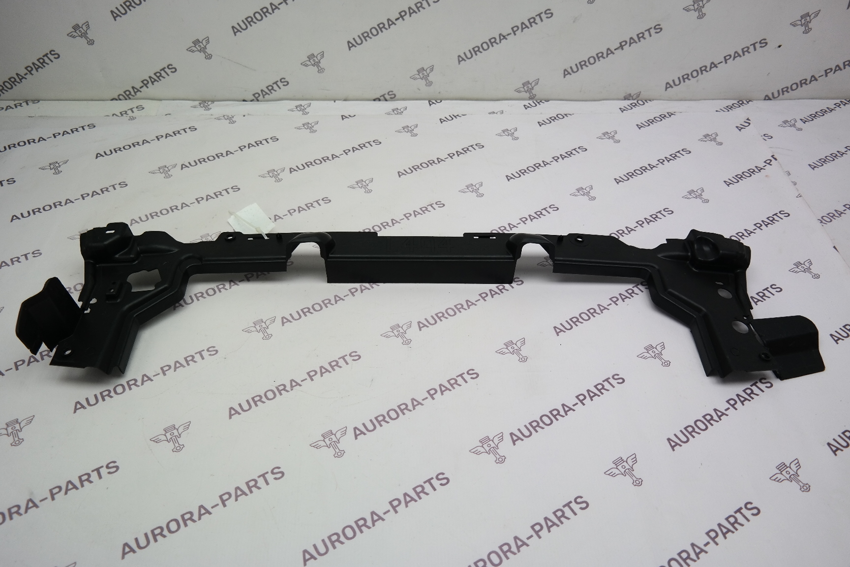 Дефлектор радиатора верхний Land Rover Range Rover Sport