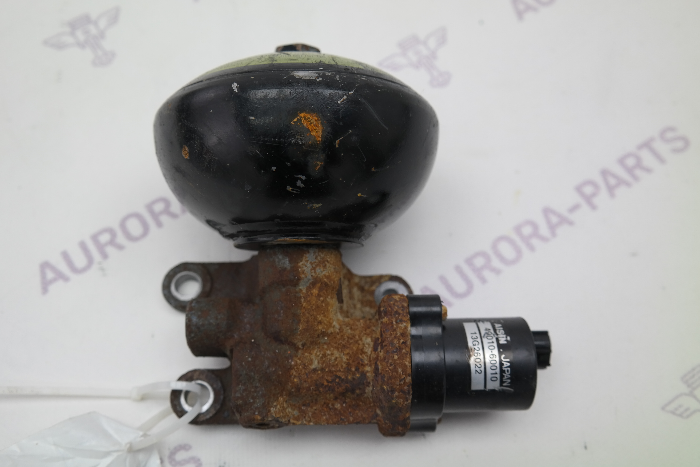 Клапан передней подвески RH Toyota Land Cruiser