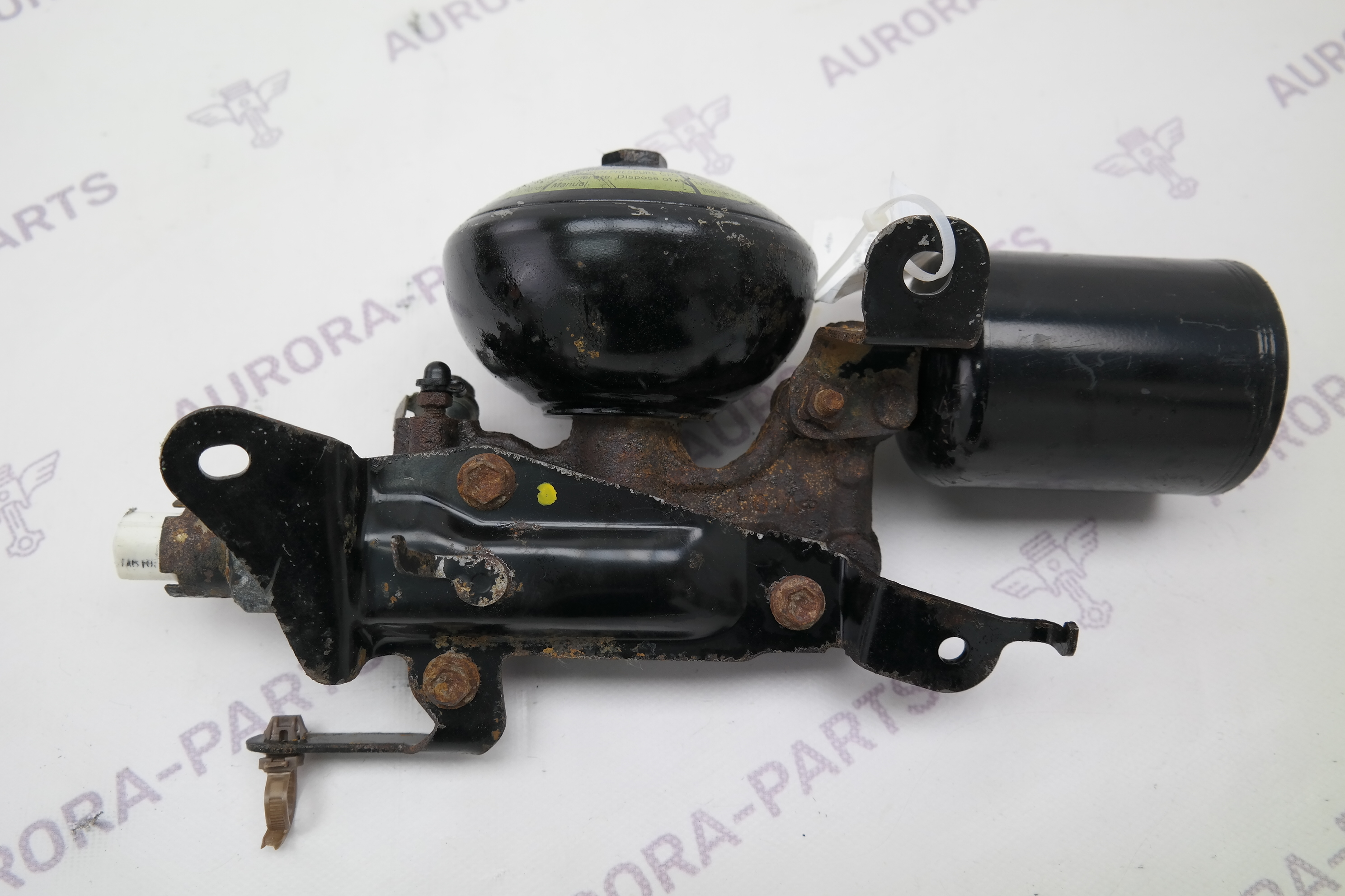 Гидроклапан задней подвески RH Toyota Land Cruiser